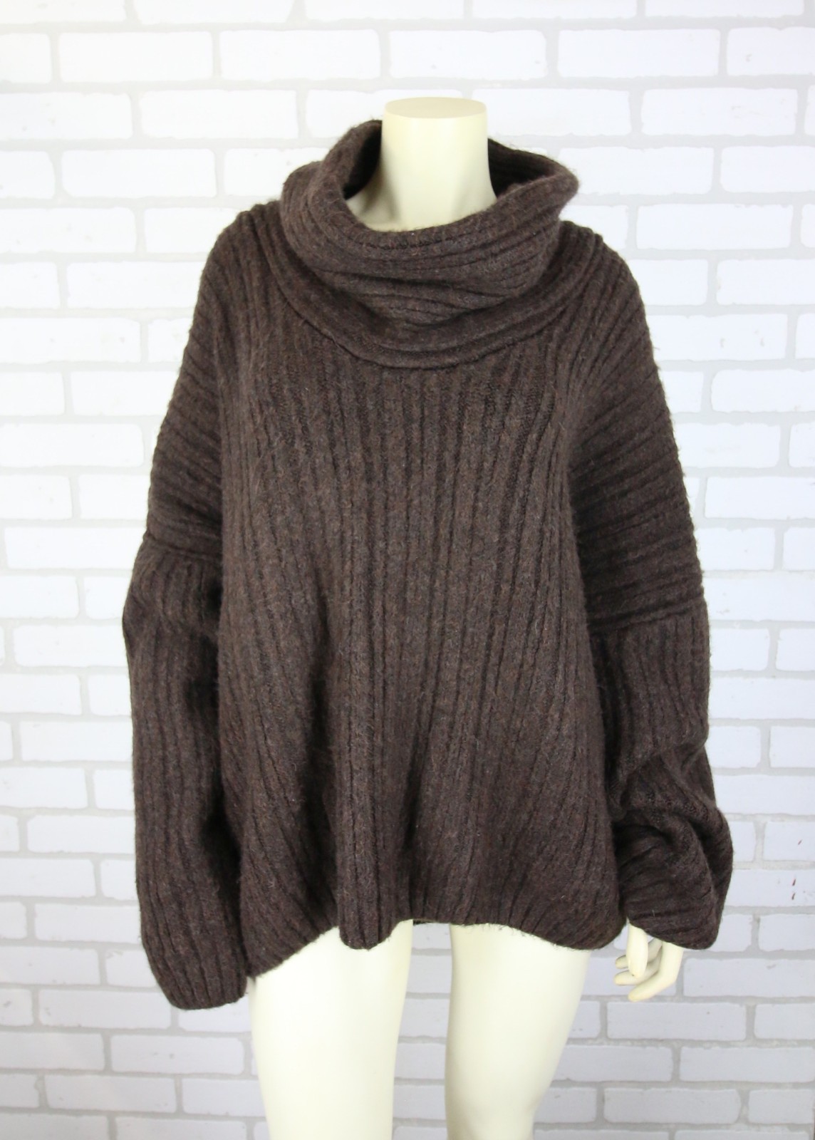 Source Unknown Becca Oversized High Roll Knit Pullover Womens OS Brown $240
