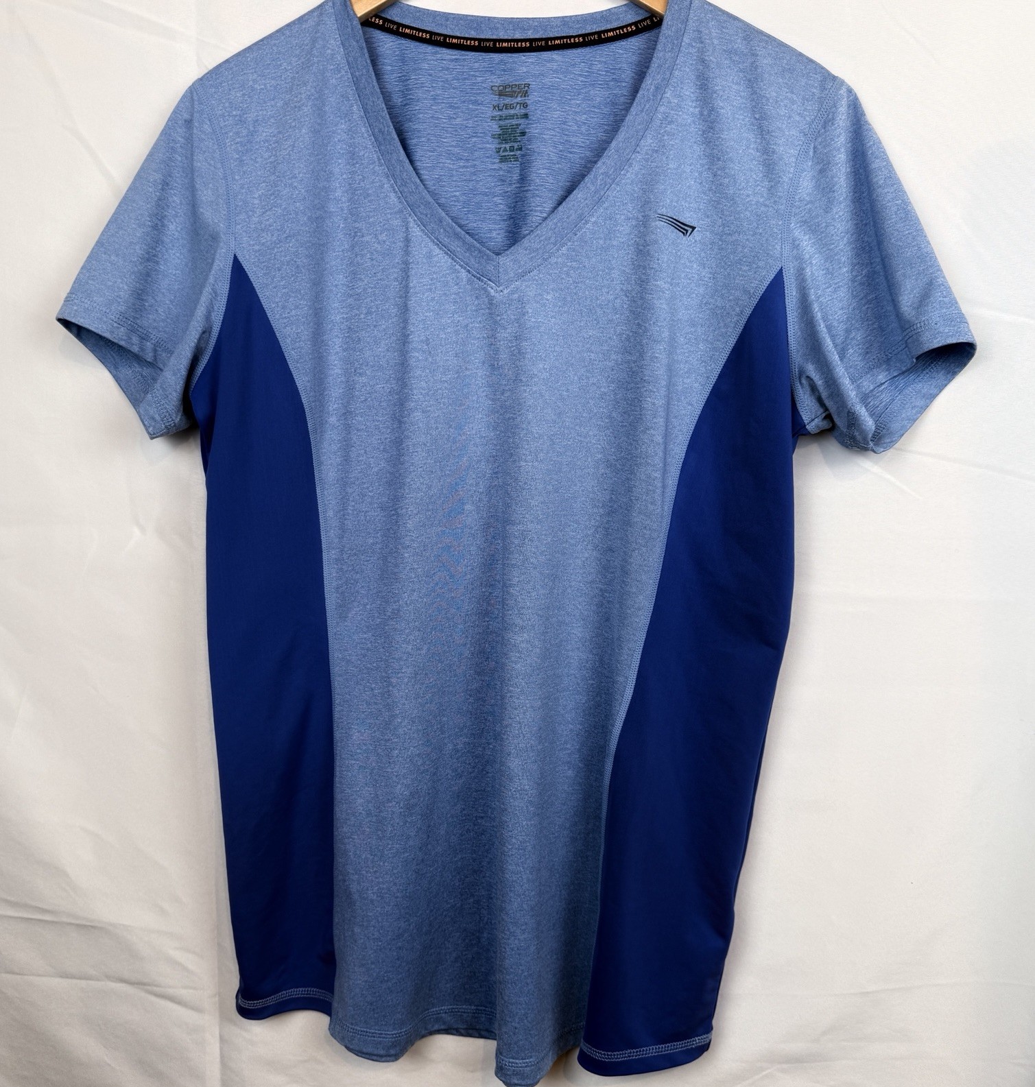 Copper fit live limitless Womens V neck XL pullover shirt Blue