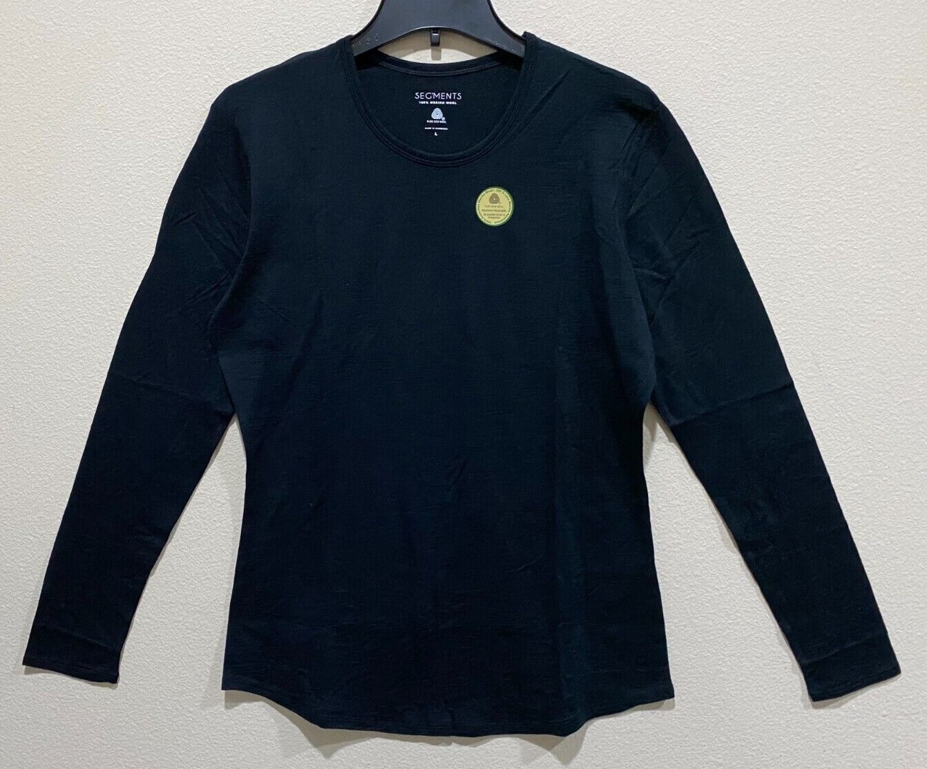 Women’s Segments Merino Wool Long Sleeve Base Layer Top Tee Size Runs Small