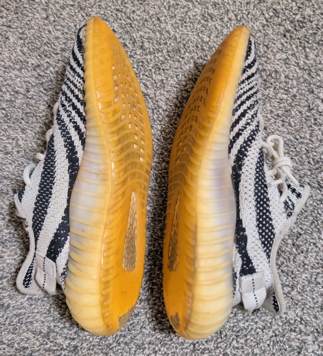 Adidas Yeezy Boost 350 V2 Zebra White Black Red Mens Size 10 CP9654