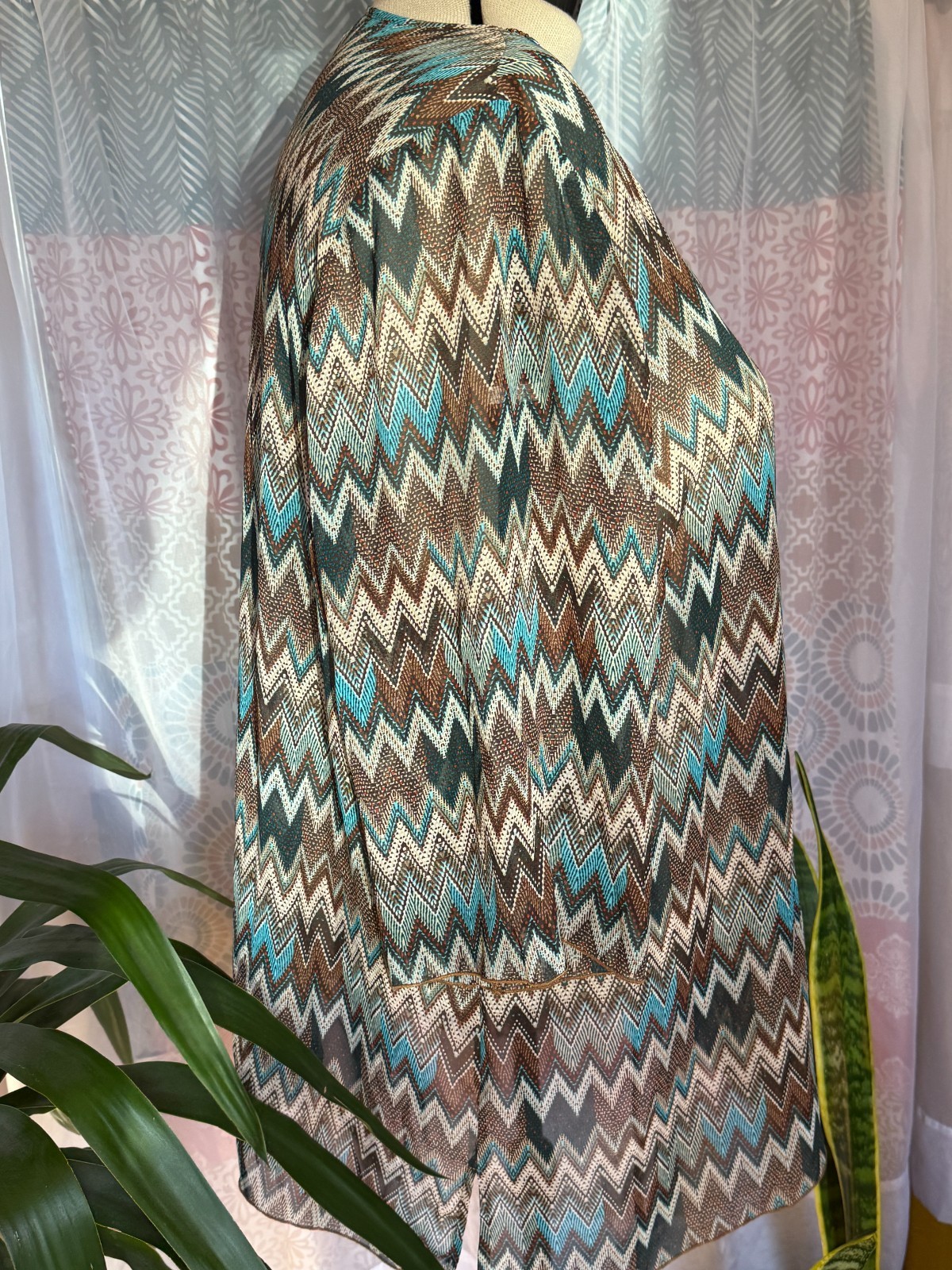 MAGGIE BARNES For Catherines Women’s size 4X Blouse Sheer Zig-Zag pattern 3/4