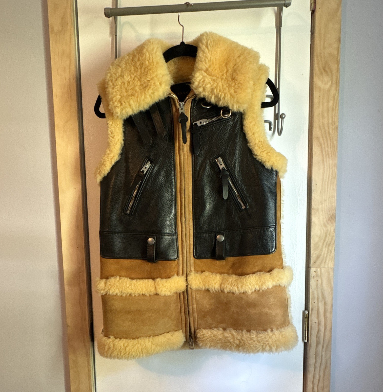 Coach Brown/Black Leather Full Zip Vest Fur Trim Mid-Length Women’s Size S