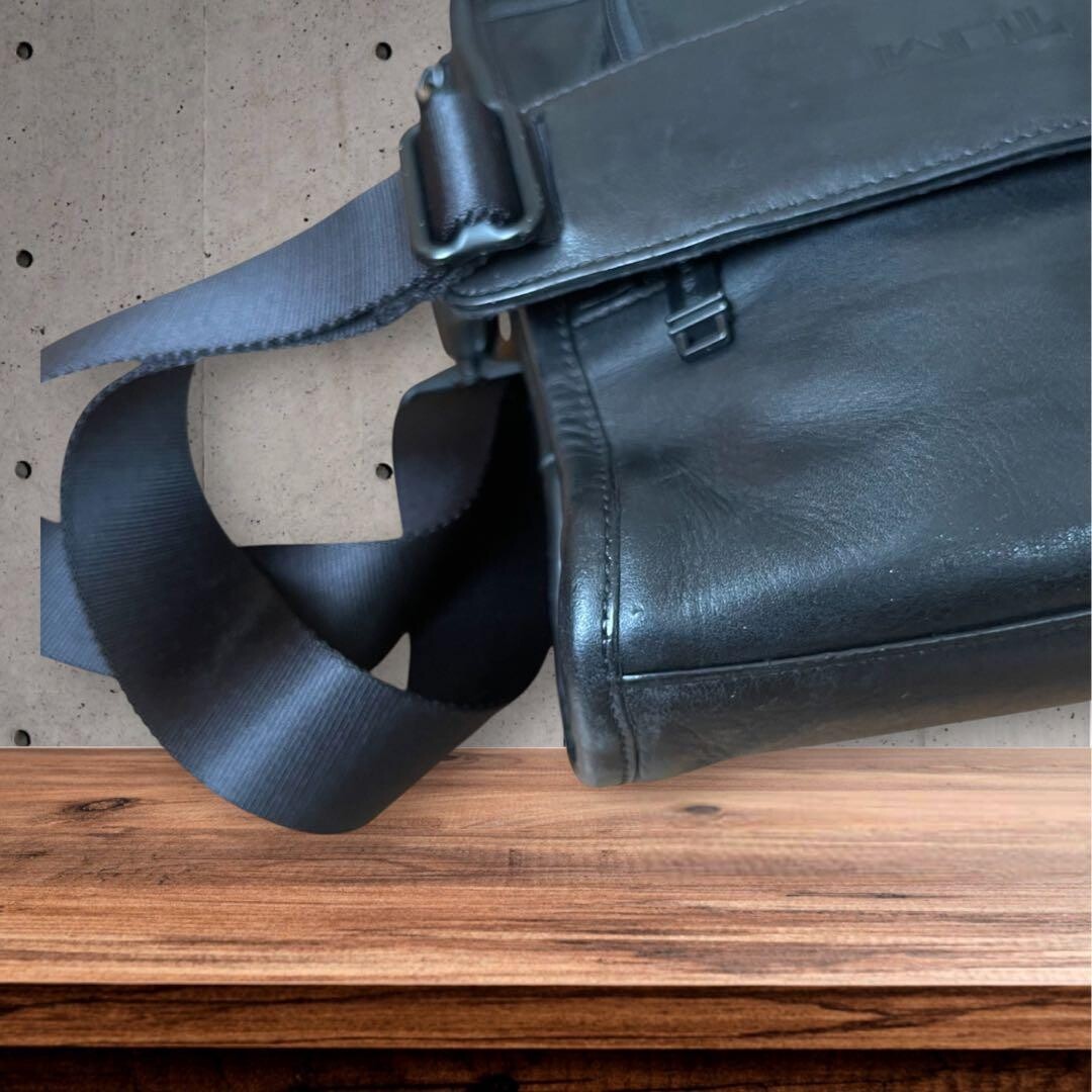 TUMI 96101DH Leather 2 Way Briefcase Business Bag Black Discontinued Authentic