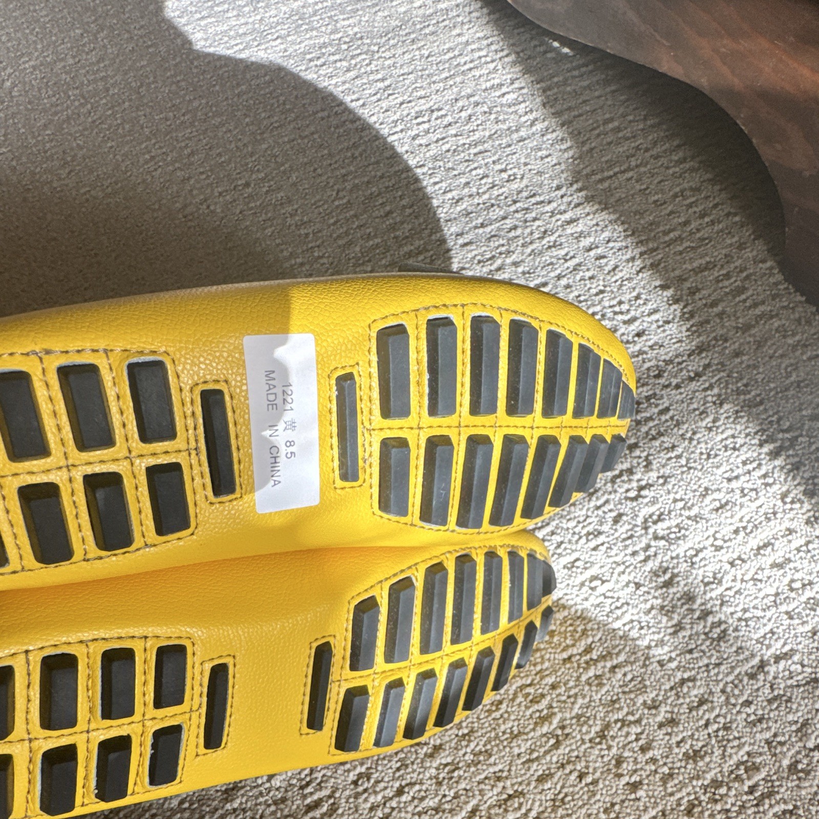 Artisure Men’s Yellow/White Leather Slip-On Loafers Contrast Stitching 8.5