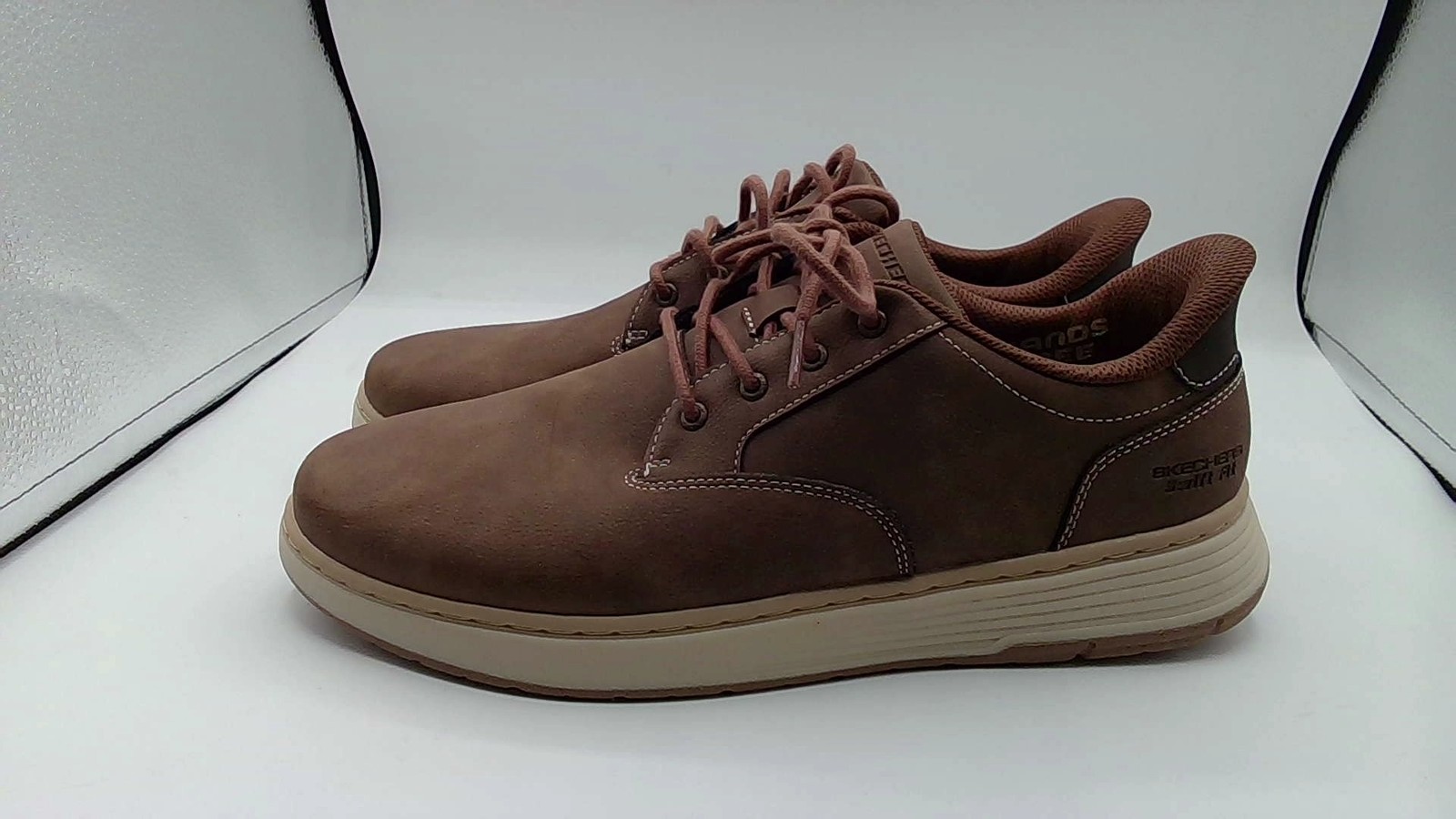 Men’s Skechers Hands Free Swift Fit Size 11 Brown Casual Shoes