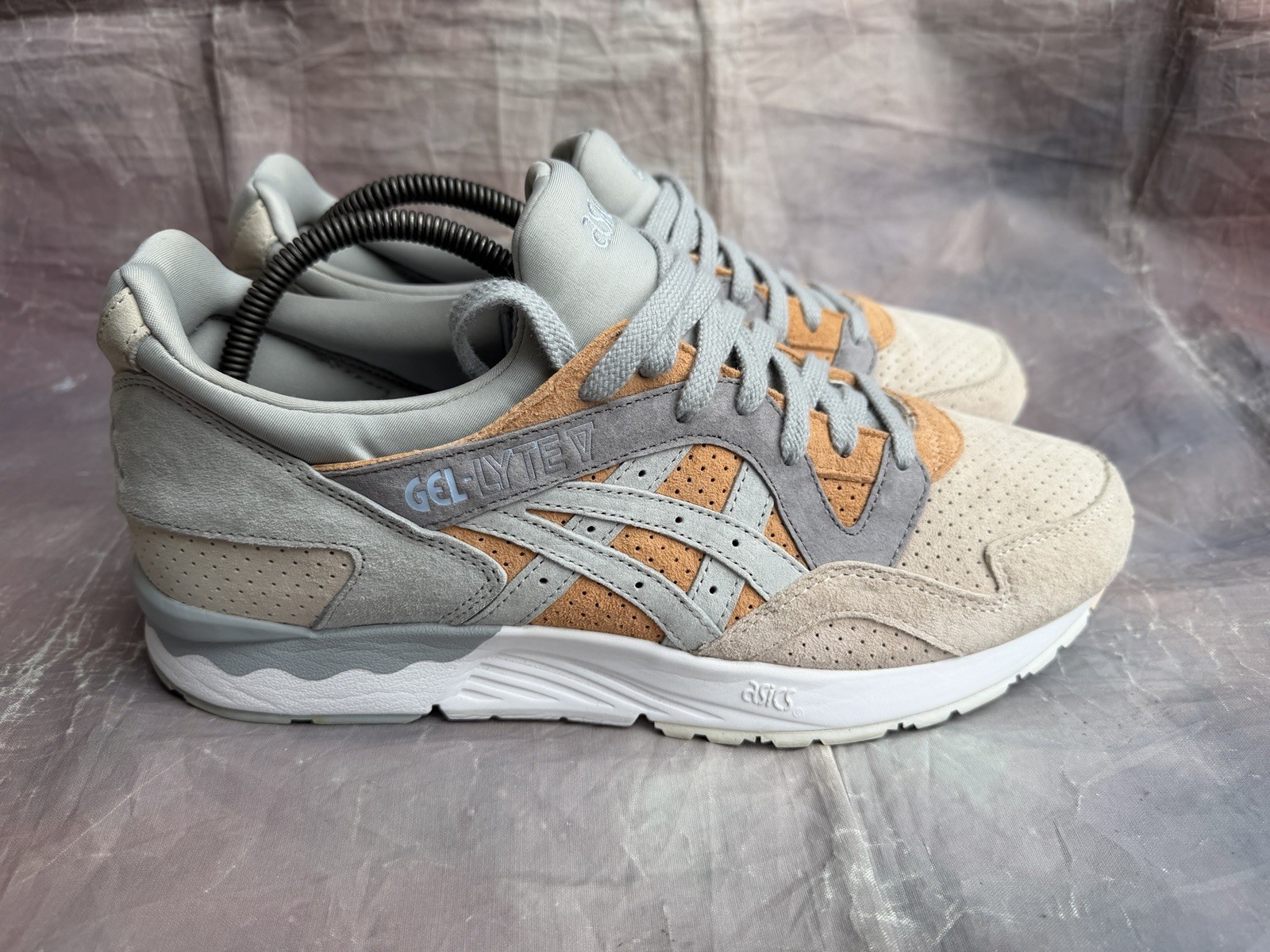 Asics Gel Lyte V Men’s Size 11 Sneakers