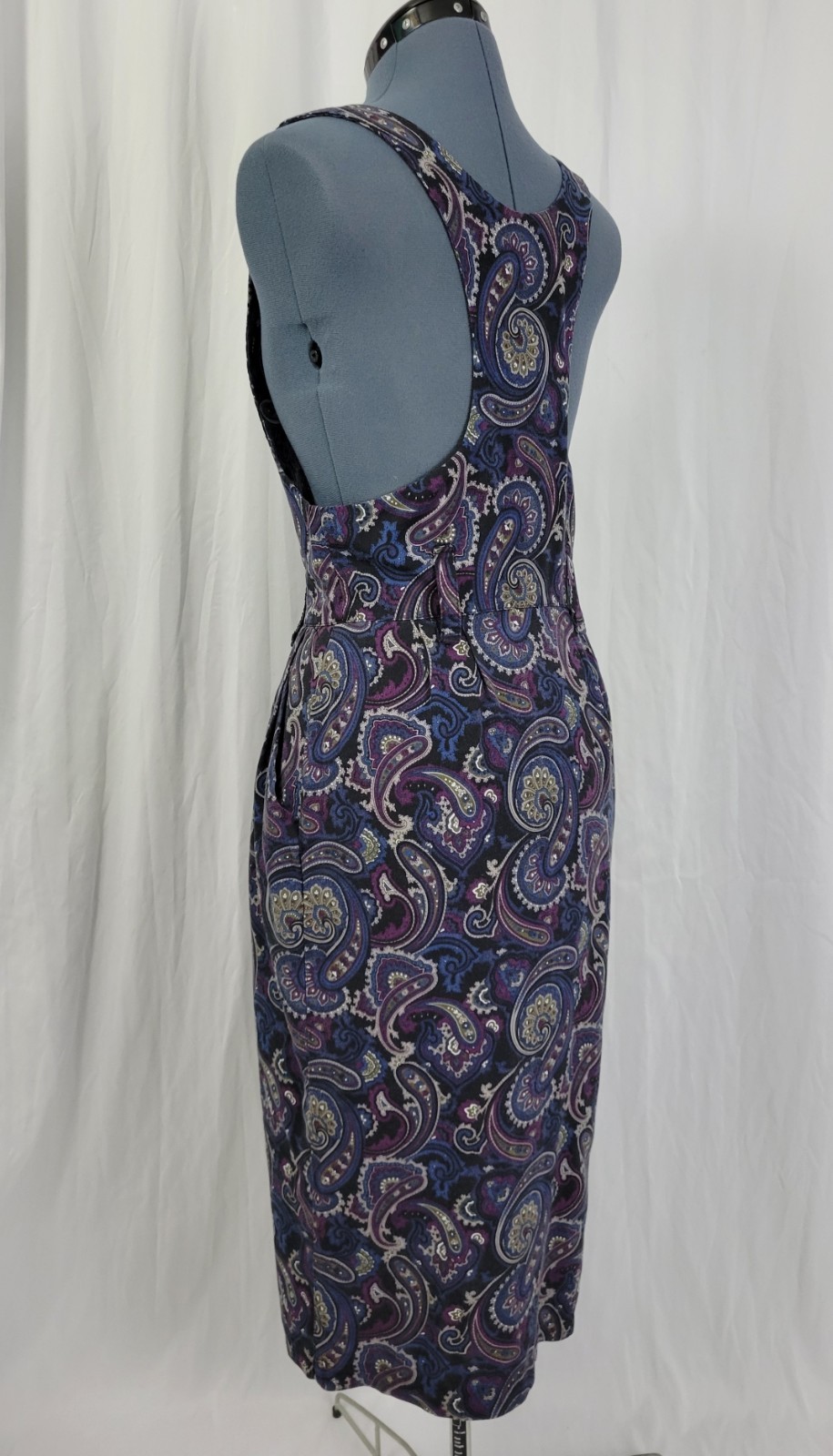 Vintage Outback Red Blue/Purple/Grey Paisley Jumper w Deep Neckline Size 8
