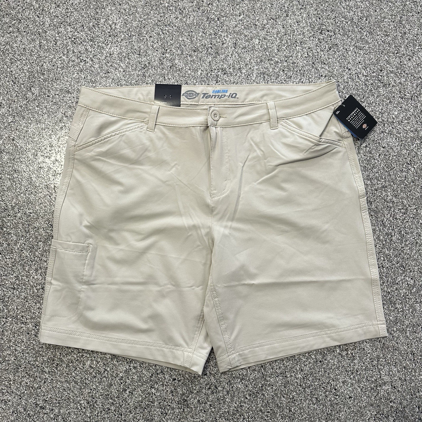 Dickies Shorts Womens 16 Beige Performance Workwear Cooling Temp IQ 9” Stretch