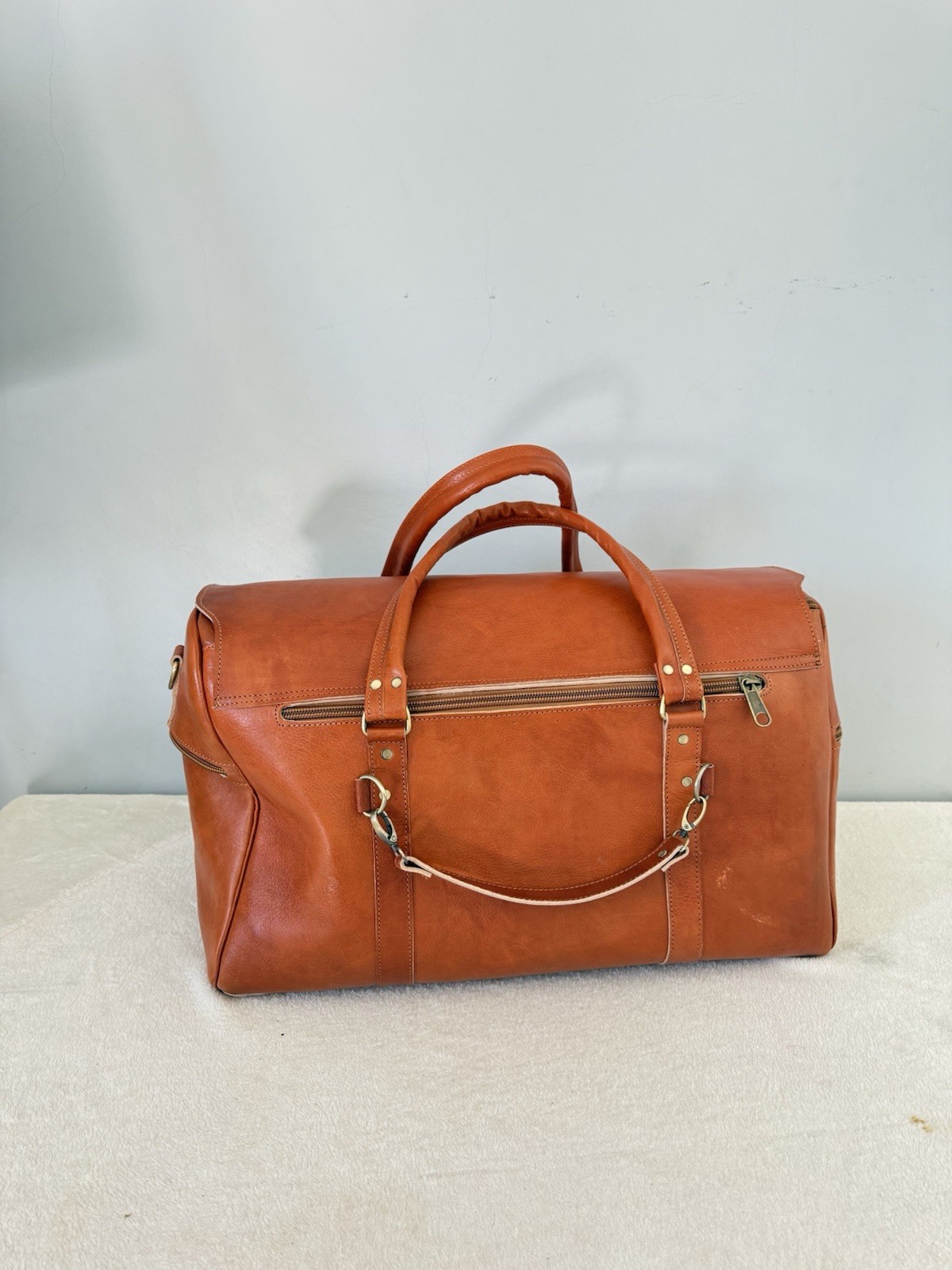 Genuine Leather Travel Bag – Cognac Caramel Brown | 55 × 35 × 25 cm – handmade
