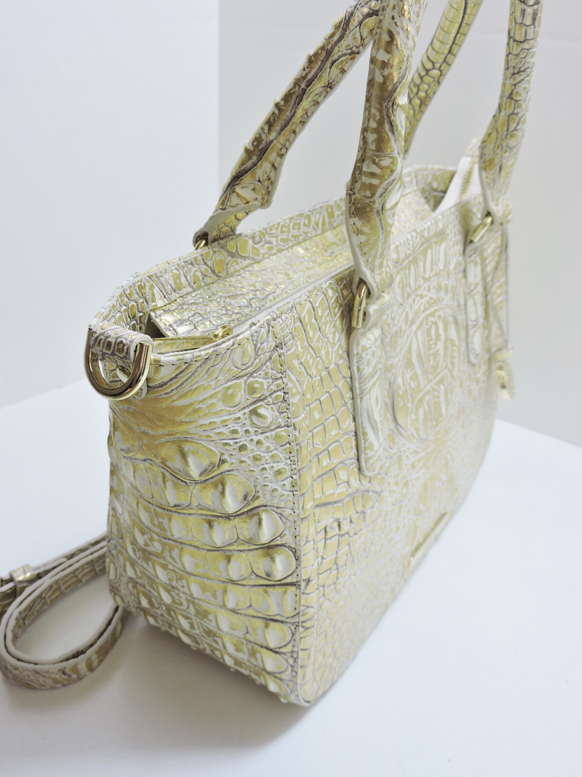 Brahmin Small Ashlee Hologram Gold Melbourne Leathe Satchel Veronica Wallet NWT