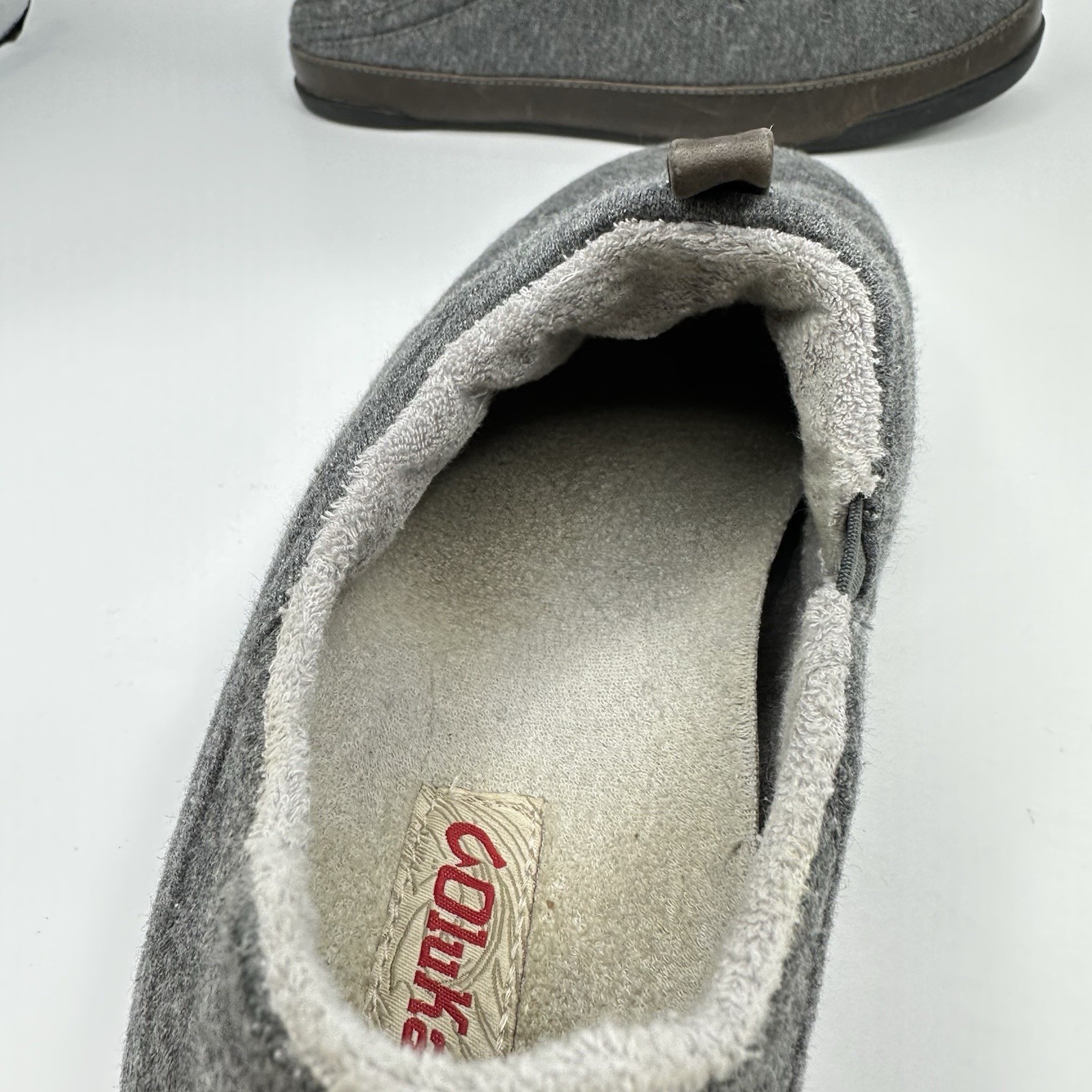 OluKai Mahana Men 11 Dark Shadow Quilted Jersey Drop-In Heel Slipper