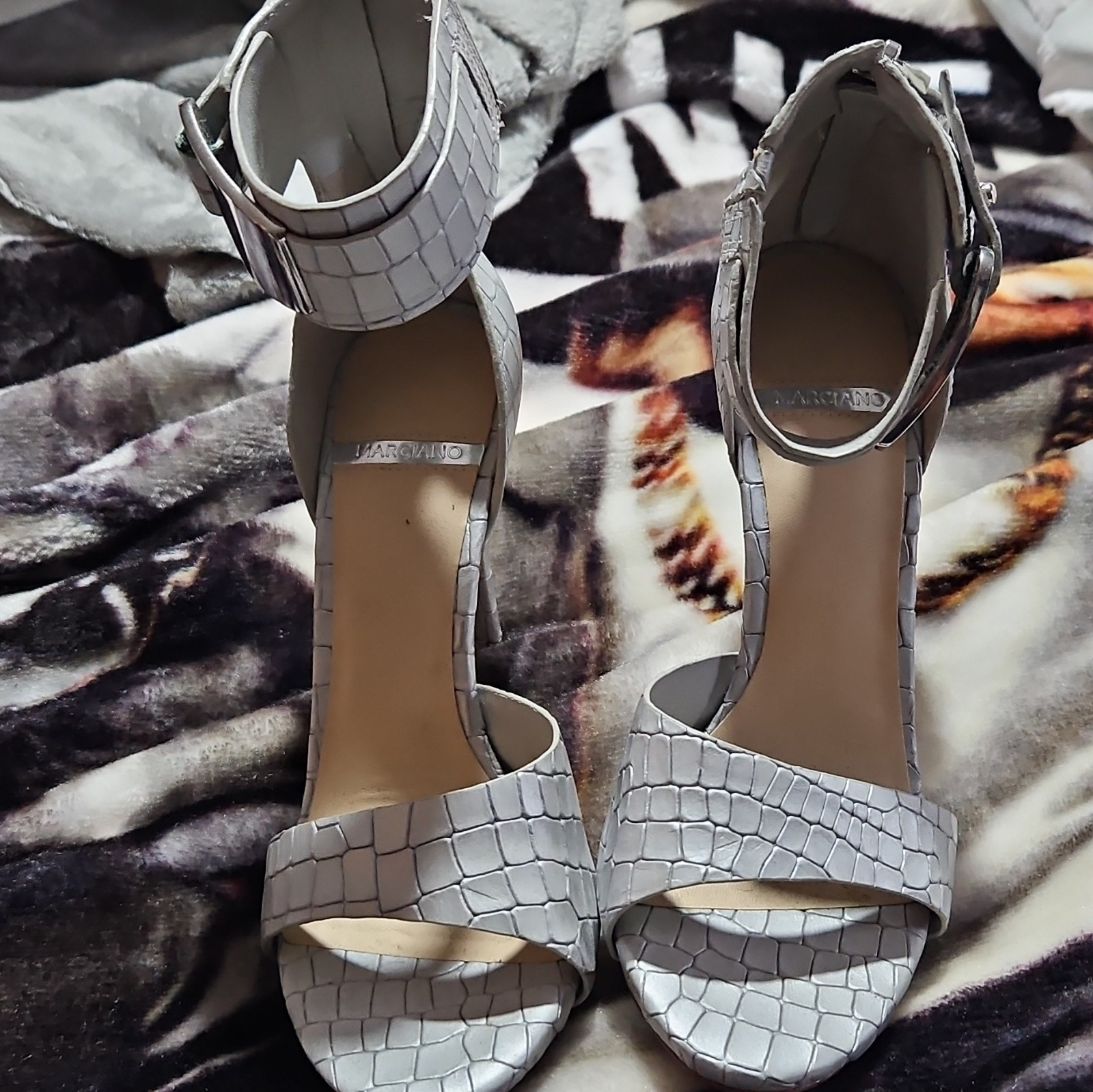Marciano Gray Croc Leather Strappy Open Toe Ankle Strap Zip Heels US 6