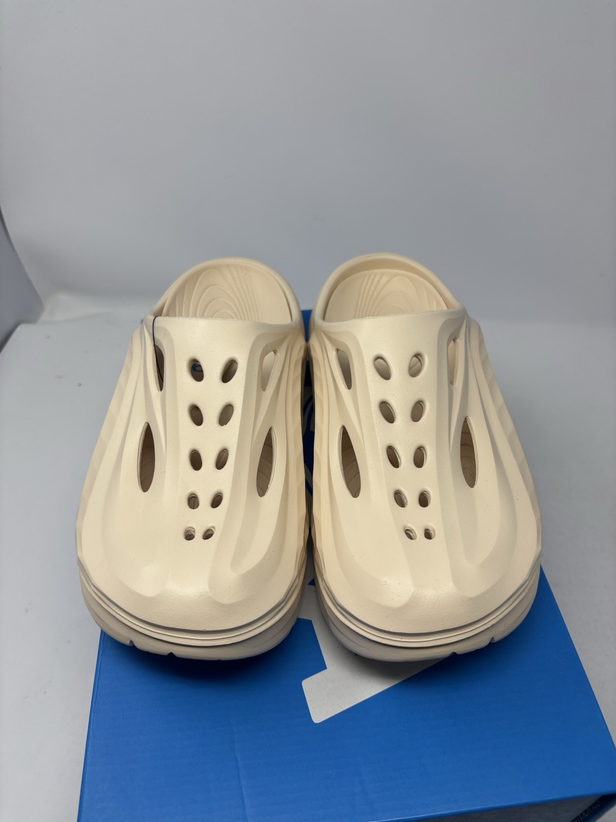 Hoka Unisex Ora Recovery Mule Vanilla 1147951-VLV Men’s Size 7 Women’s Size 9
