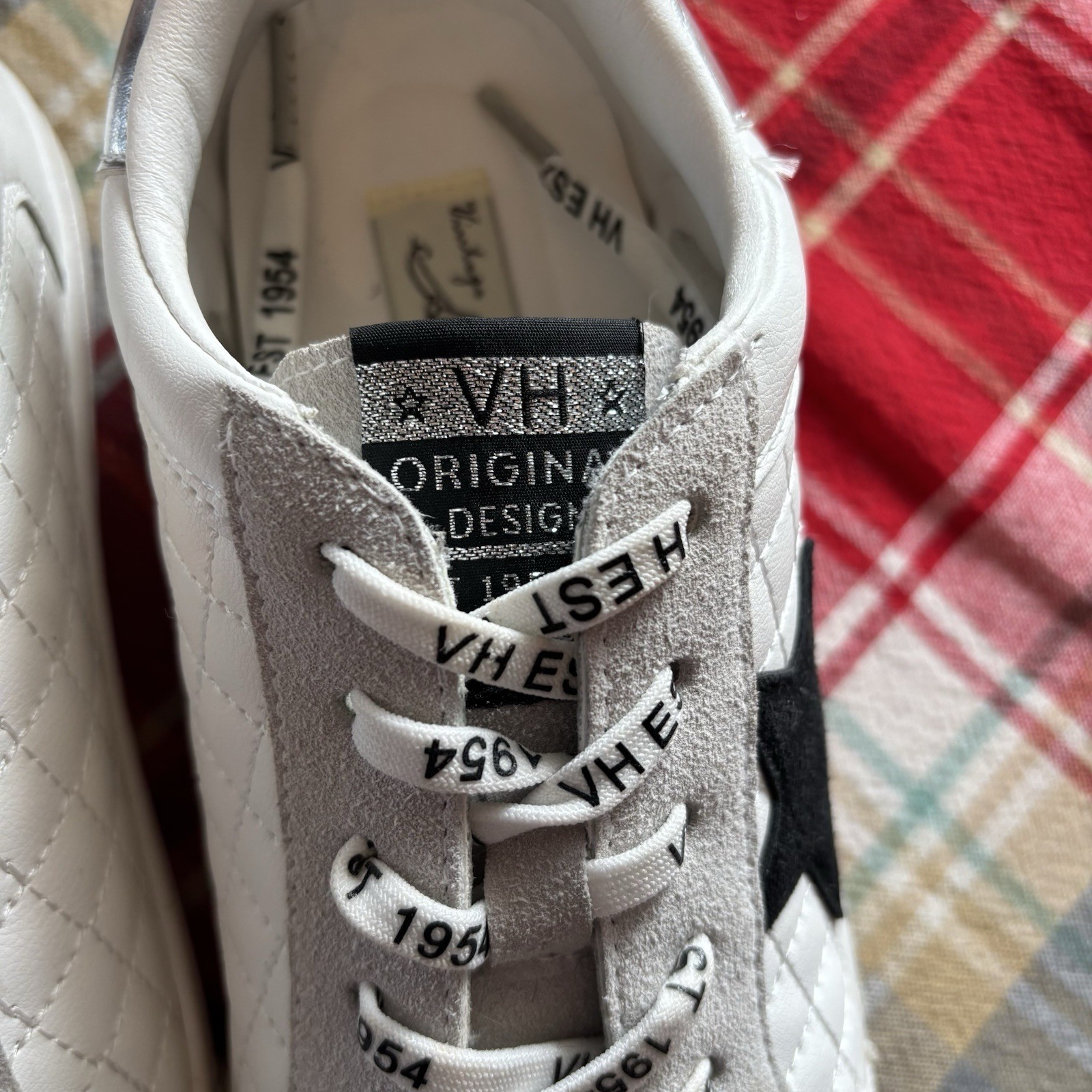 Vintage Havana Dash Sneakers Shoes White/Grey Black Star Women’s 7.5 EUC