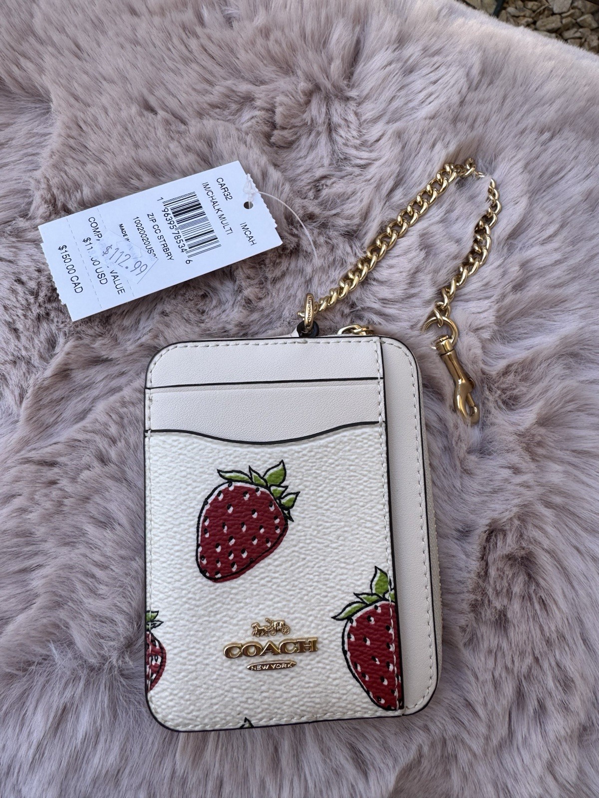 NWT Coach Zip Card Case With Strawberry Print CAR32