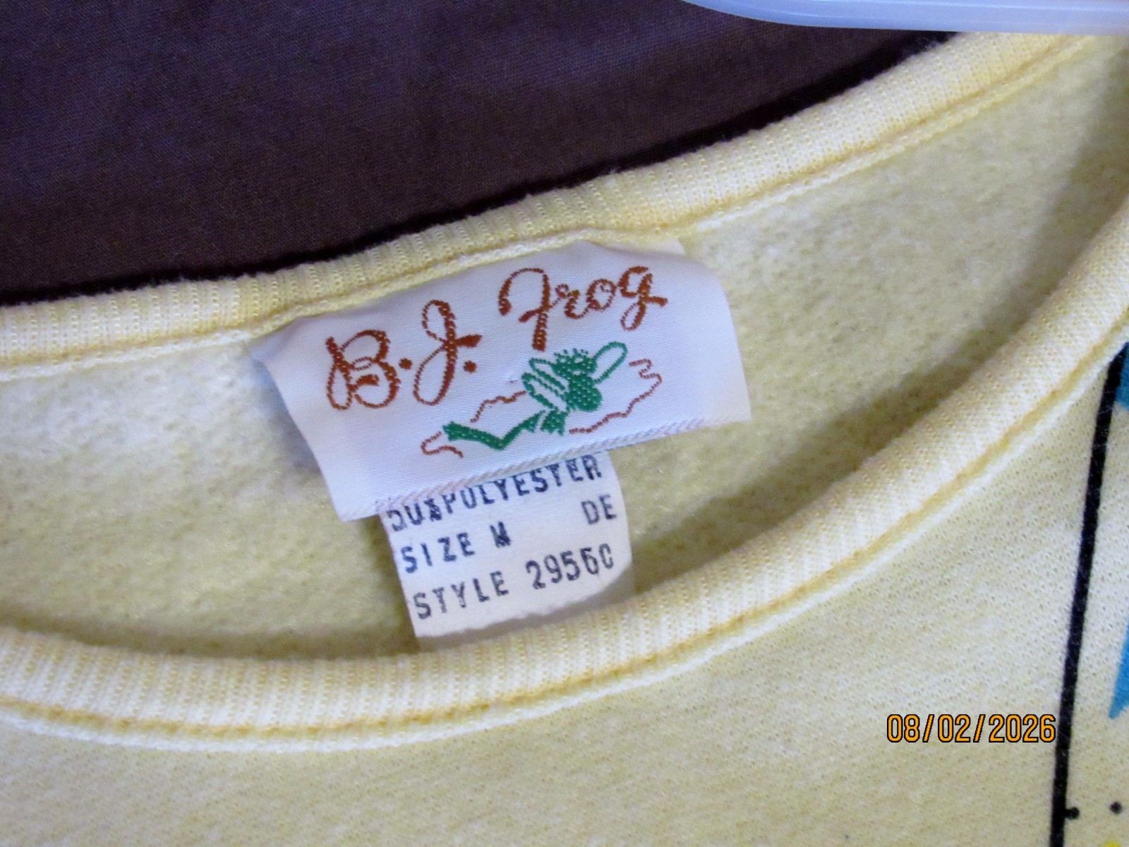 Vintage Women’s Tweety & Sylvester sweatshirt Medium, 1986
