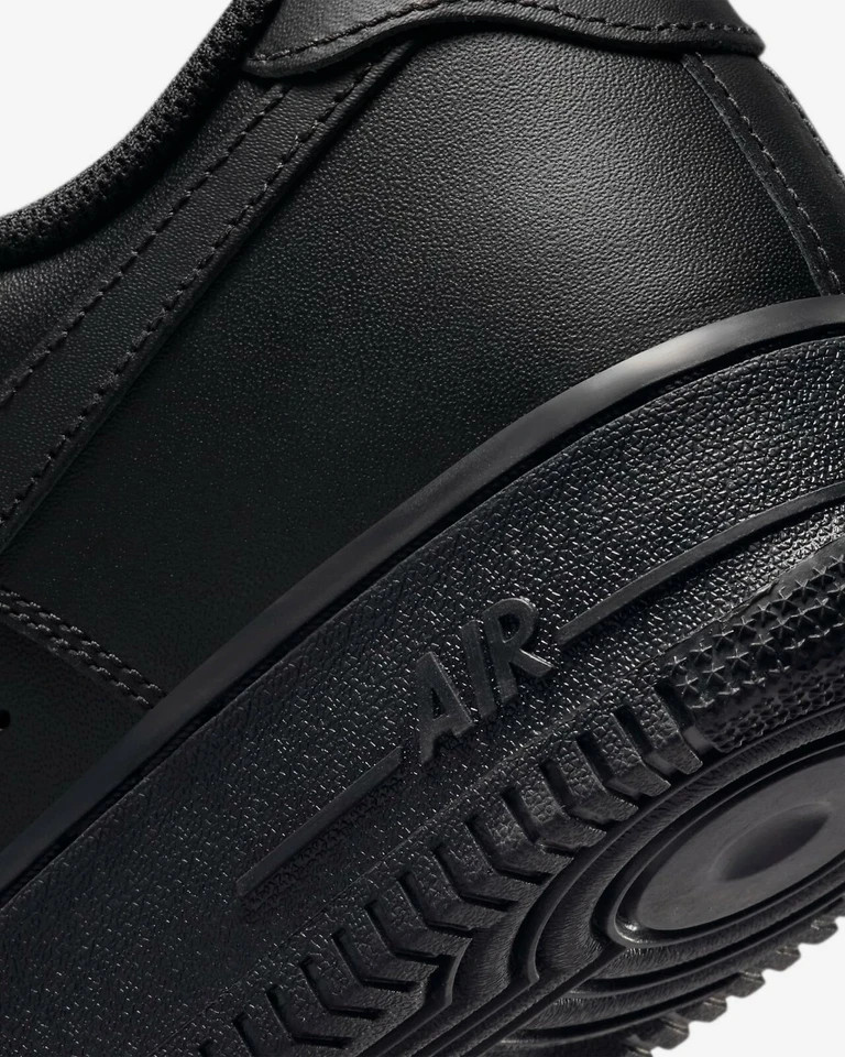 Nike Air Force 1 ’07 CW2288-001 Triple Black Leather Low Casual Sneakers