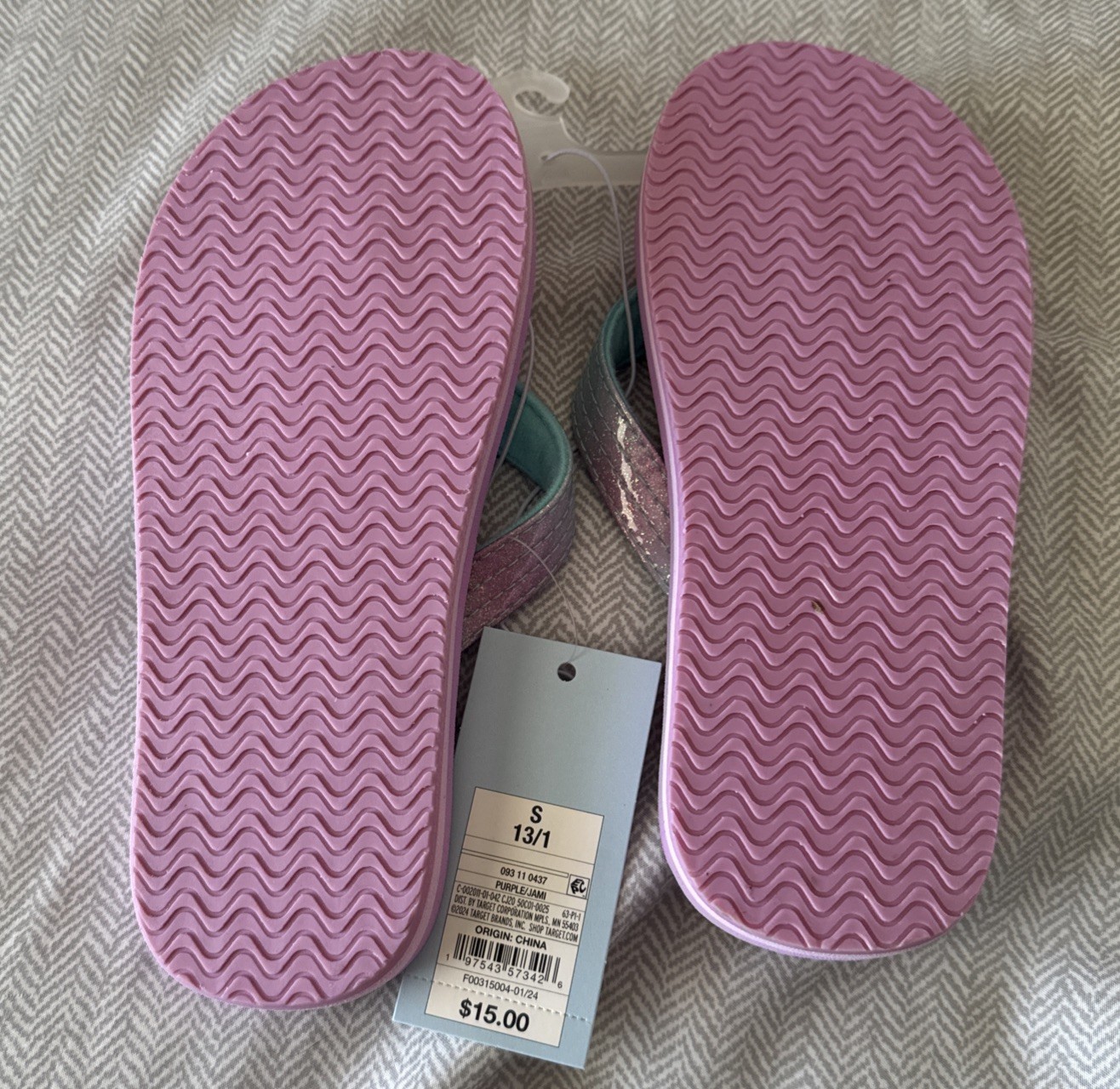 NEW Girl’s Glitter Strap Flip Flops Sandals Purple Size S Small 13/1 Cat & Jack