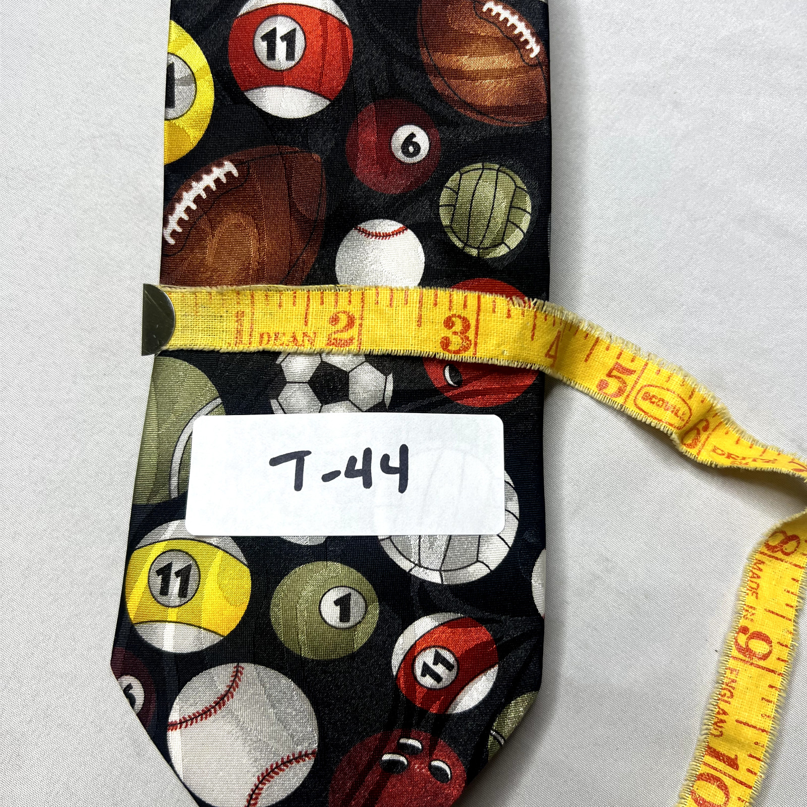 Steven Harris Mens Tie Polyester Athletic Balls Coaches Basketball Football Pool