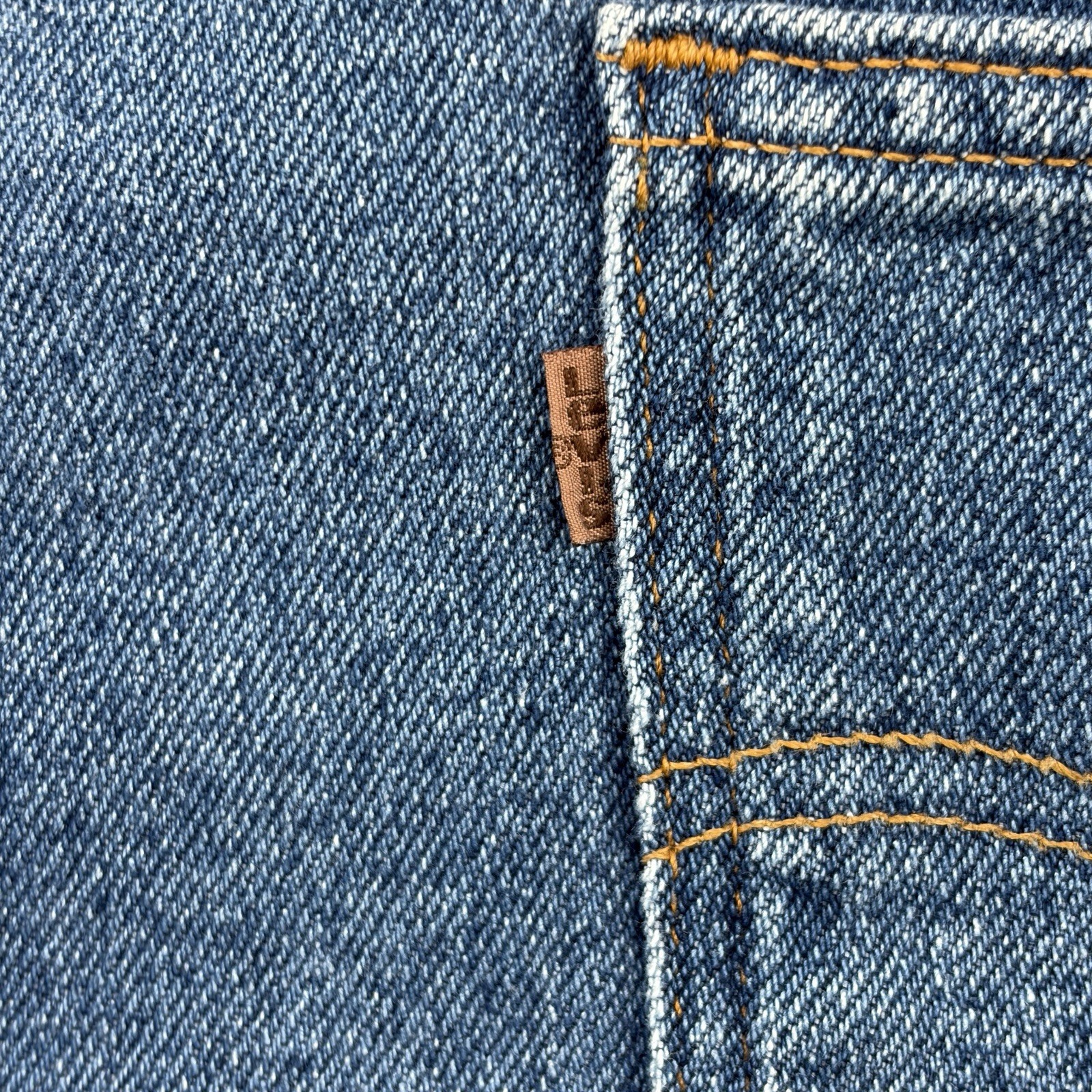 Vintage 1998 Levi’s 540 Orange Tab Jeans Men’s 40×30 Made in USA Relaxed Fit
