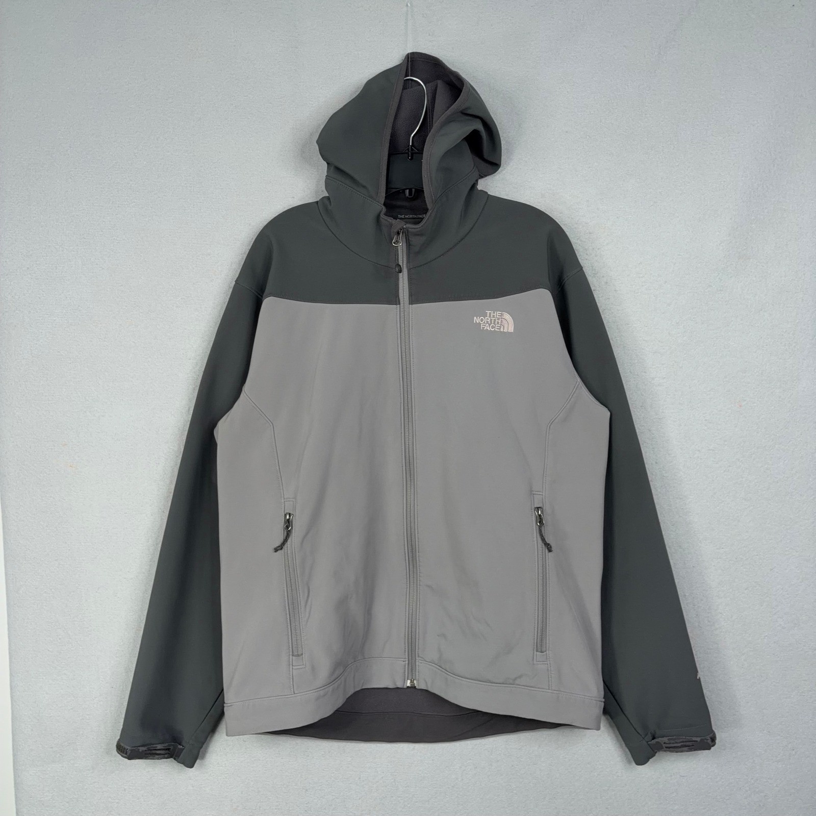 The North Face Apex Bionic Mens Large Gray Two-Tone Softshell Hooded Gorpcore
