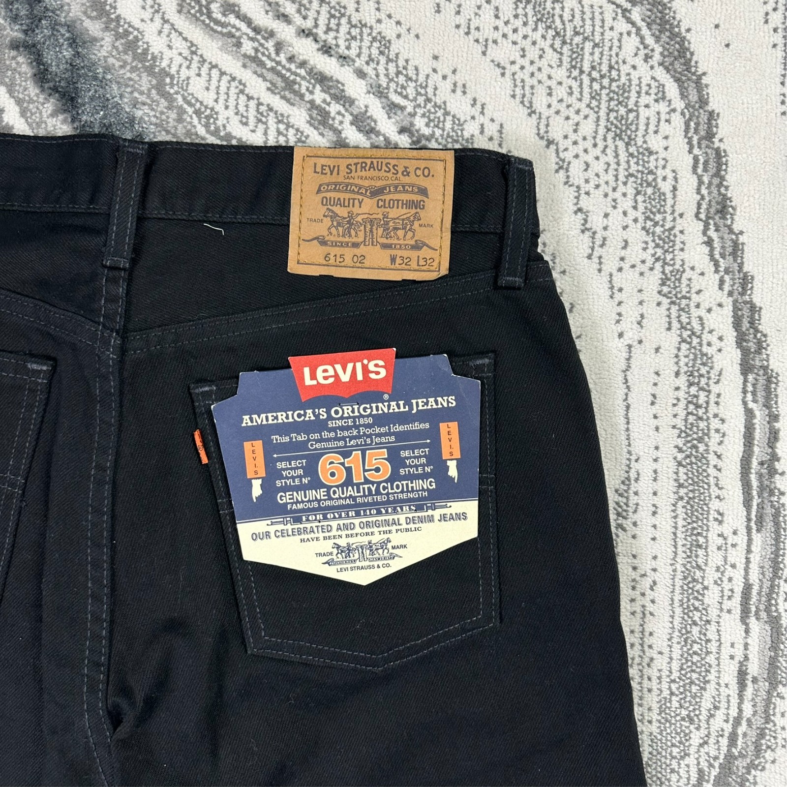 Vintage Levi’s 615 05 UK Made Black W32 L32 Straight Leg Denim Jeans
