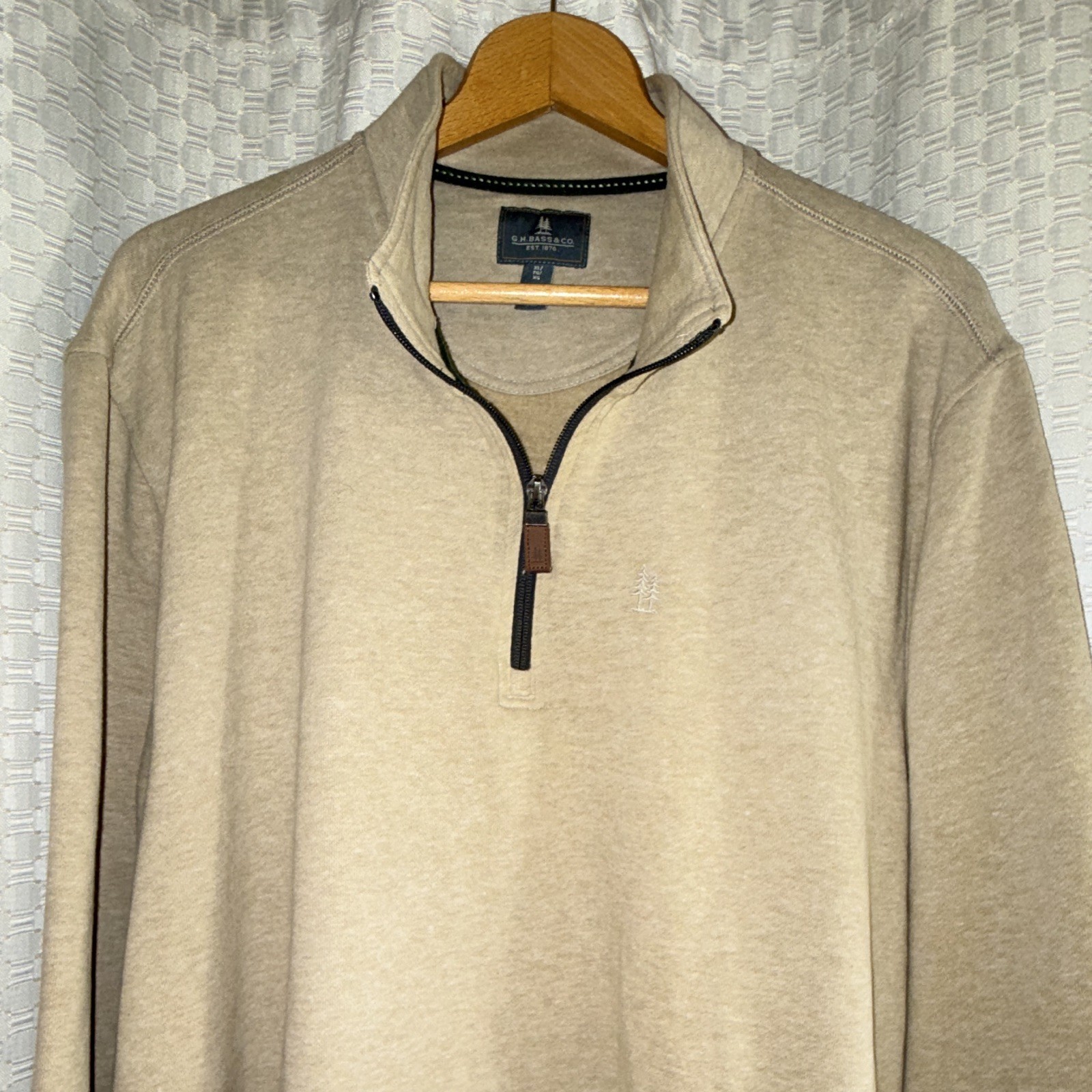 G.H. Bass & Co Men’s XL Beige 1/4 Zip Mock Neck Active Pullover Sweatshirt Kenya
