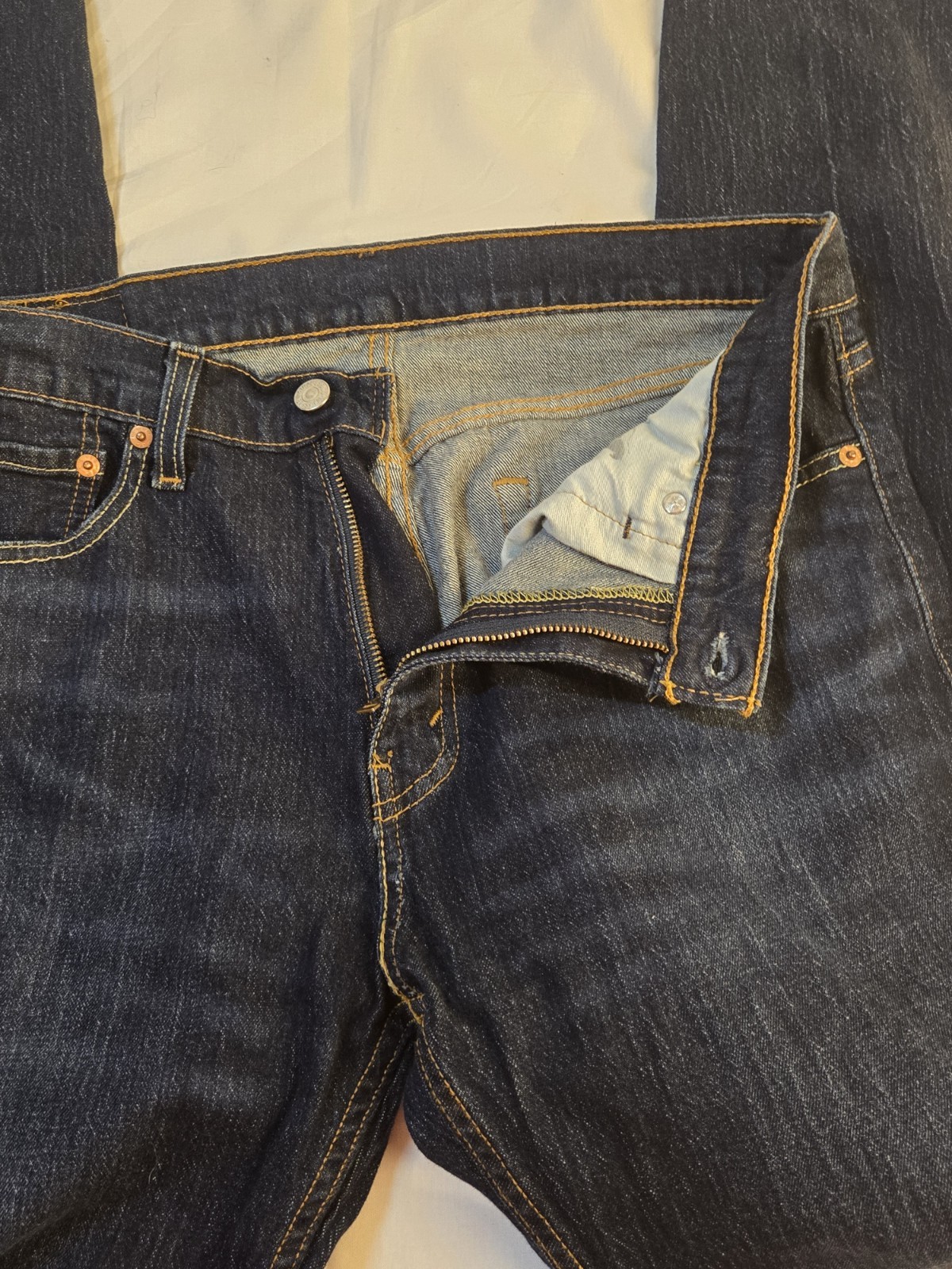 Levi’s 505 Regular Fit Jeans Men’s 32×32 Dark Wash Straight Leg Denim Red Tab