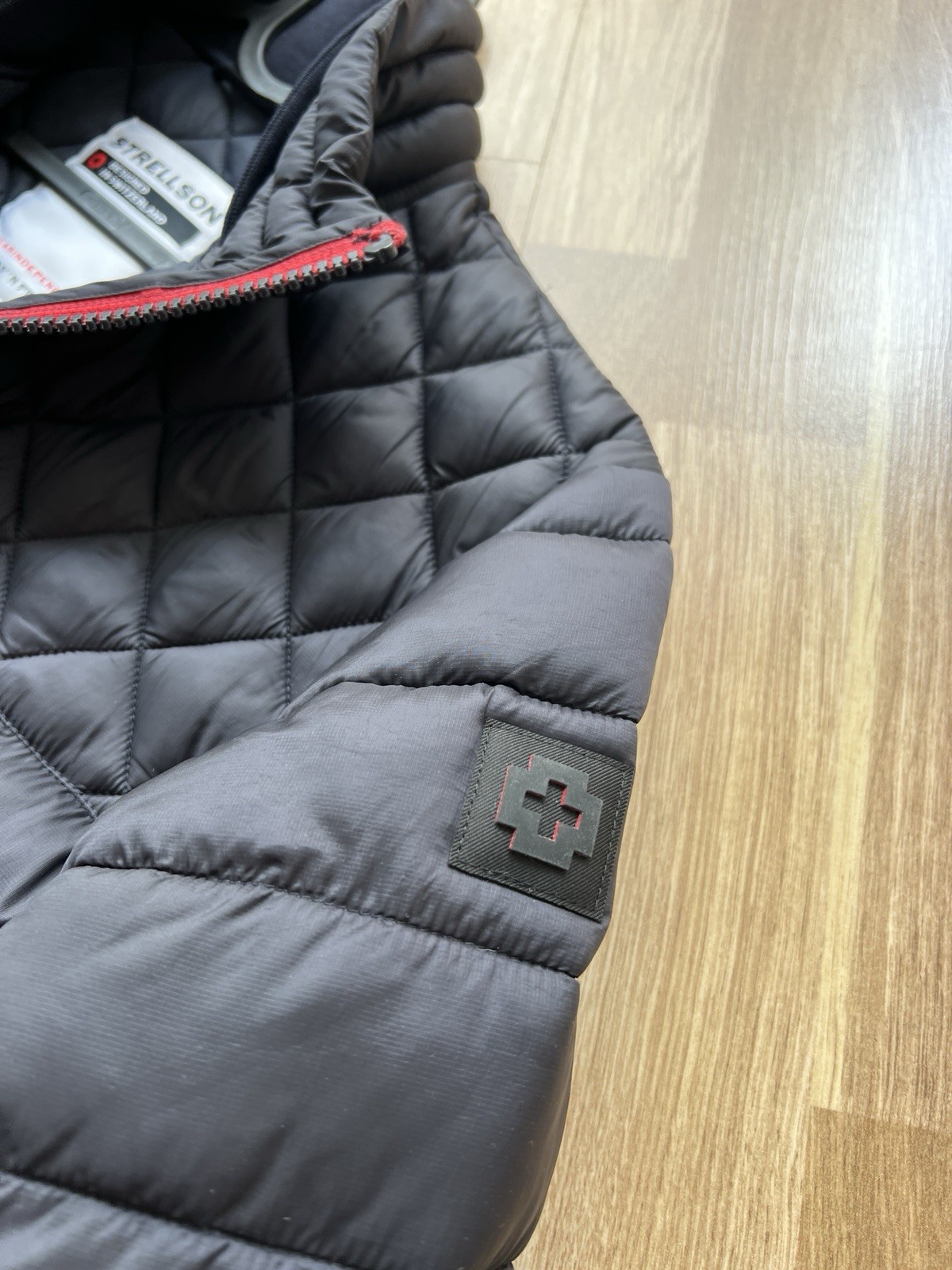 Strellson Men’s Clason 2.0 Fused Quilted Navy Jacket size 48(M-L) RRP $475