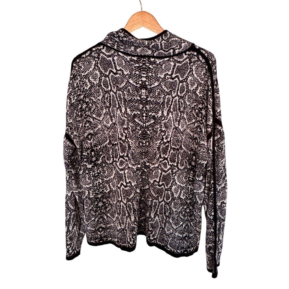 Ruby Rd. Monochrome Knit Fabric pullover size XL womens