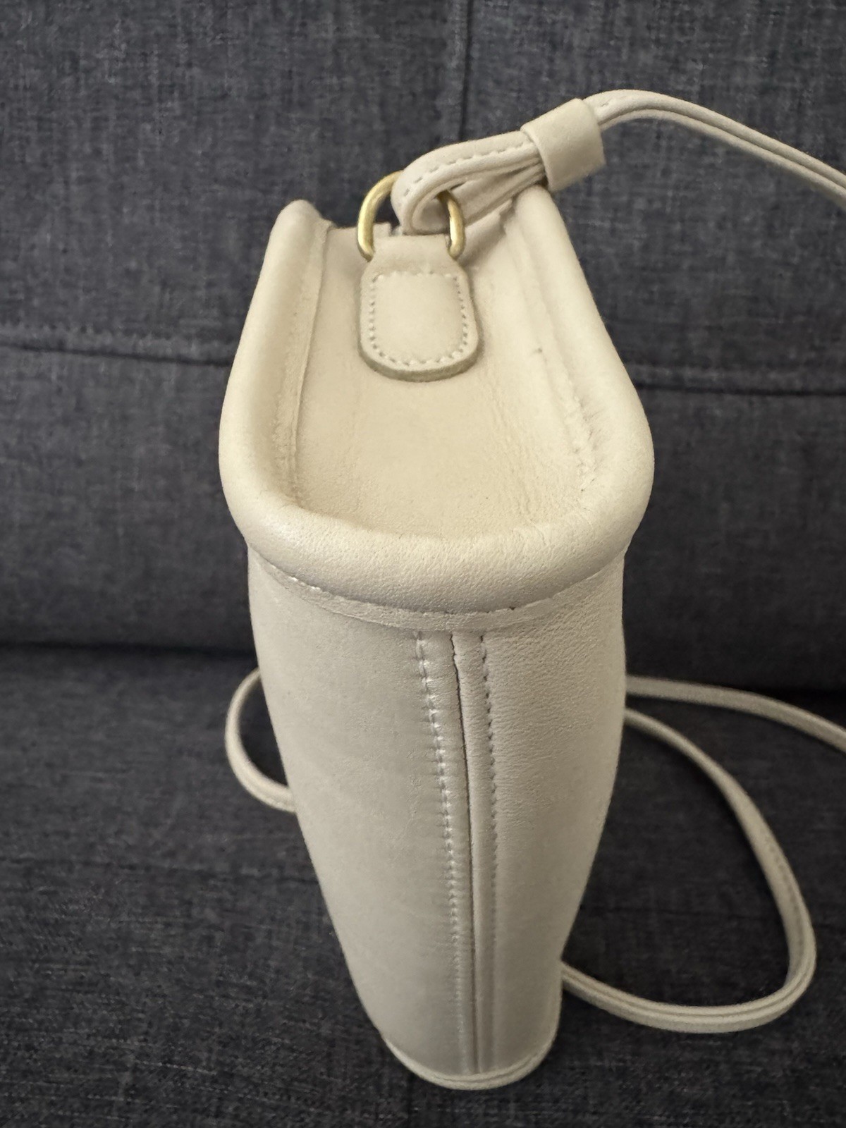 Vintage Coach Abbie Bone Leather Crossbody 9017