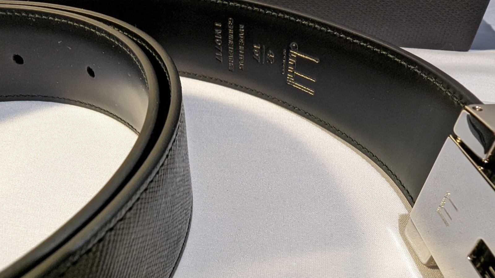DUNHILL CADOGAN & SMOOTH LEATHER BELT WITH LEATHER KEEPER 35MM-SIZE UP TO 42