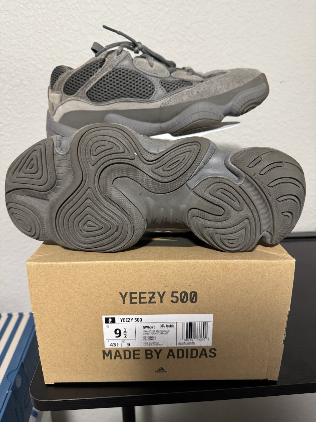 adidas Yeezy 500 Granite GW6373 Kanye West Men’s Athletic Sneakers 2022