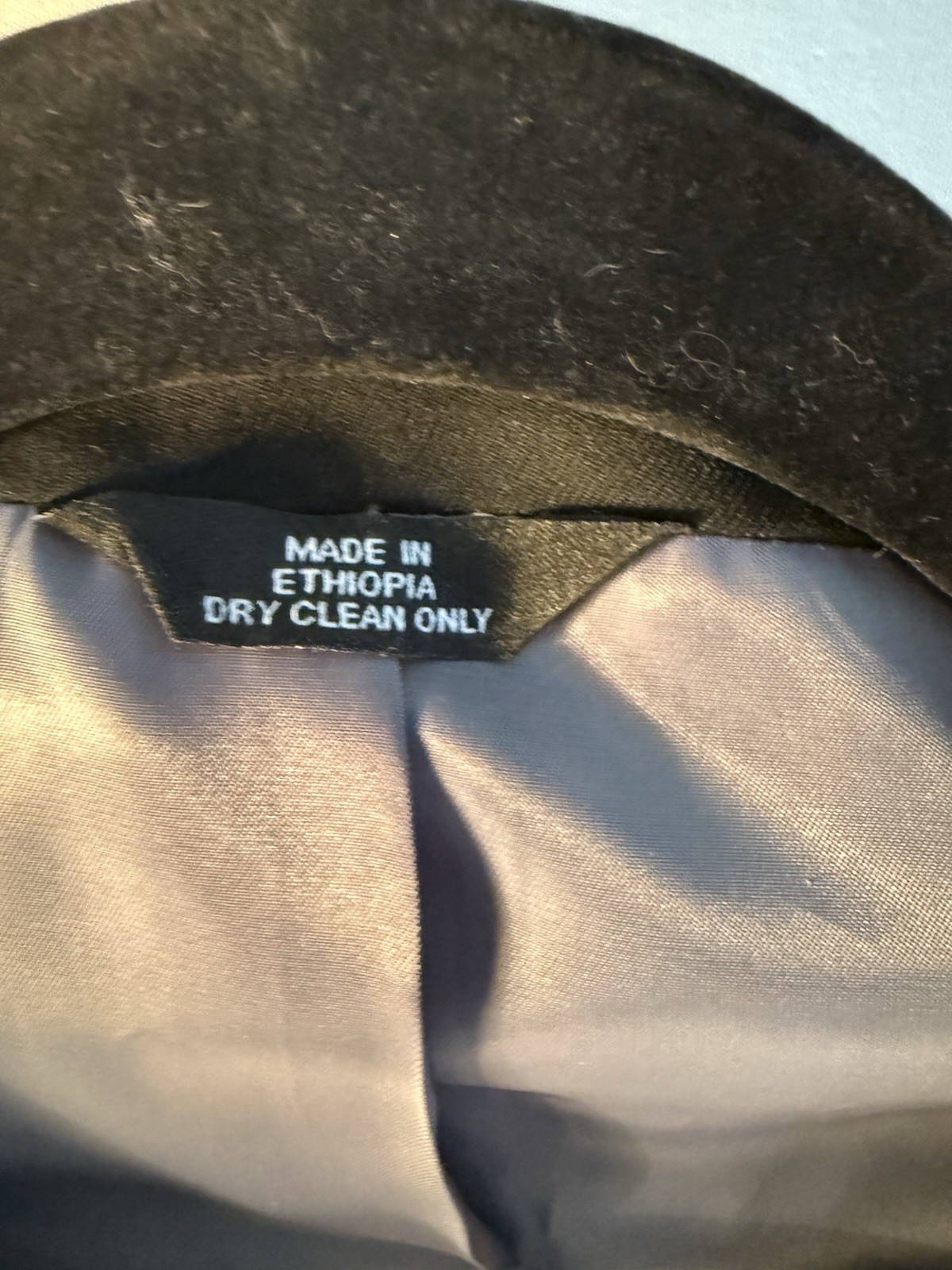 J.M. Haggar Black Suit Jacket size 46R, WPL386