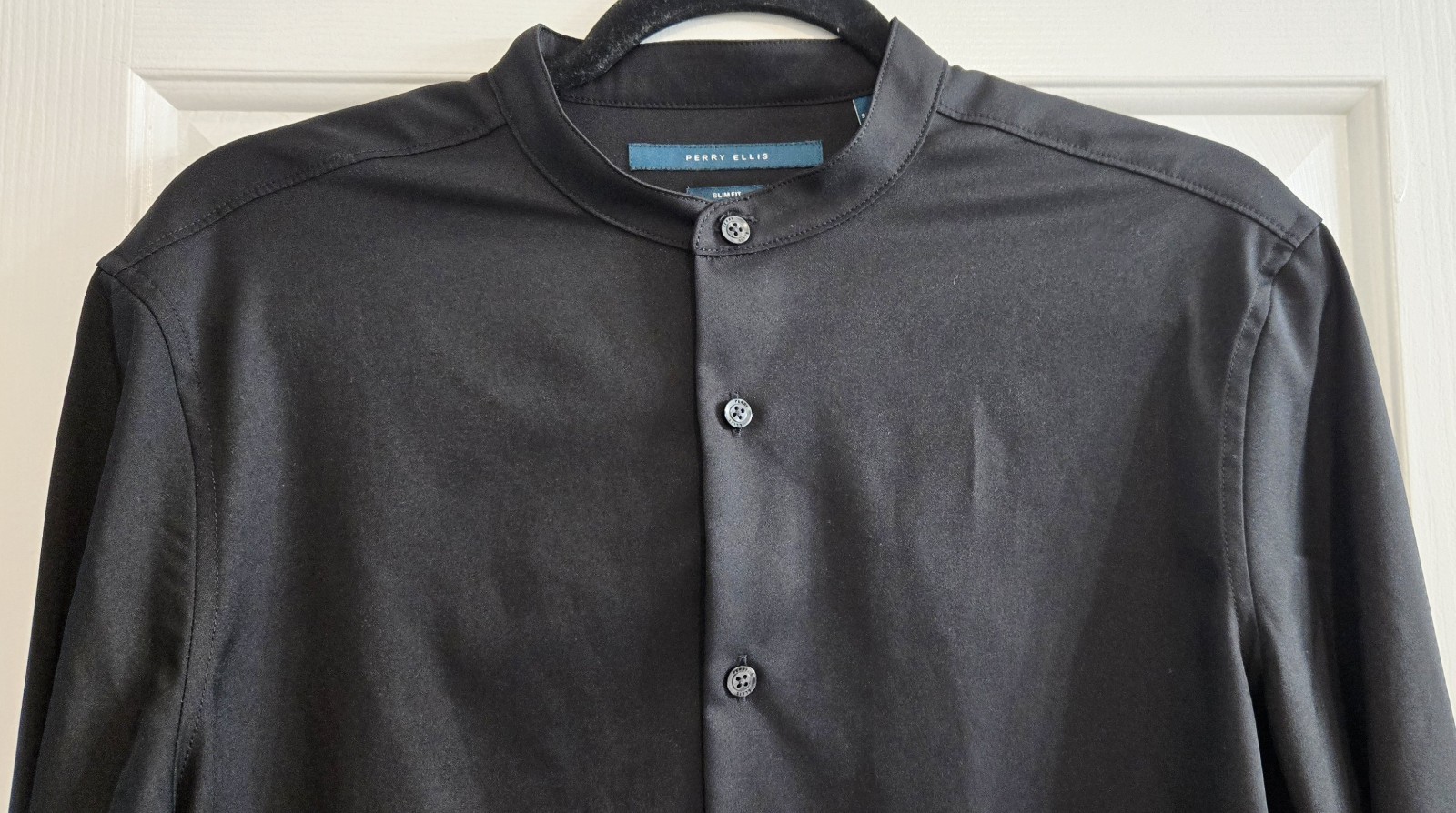 Perry Ellis Shirt Medium Black Banded Collar Untucked Slim Fit Stretch Modern