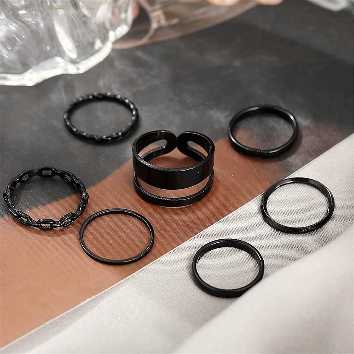 7-Piece: Women’s Gold Knuckle Ring Set