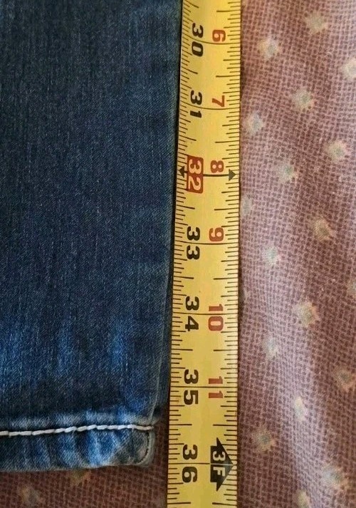 GUC – Amethyst Jeans – Size 11