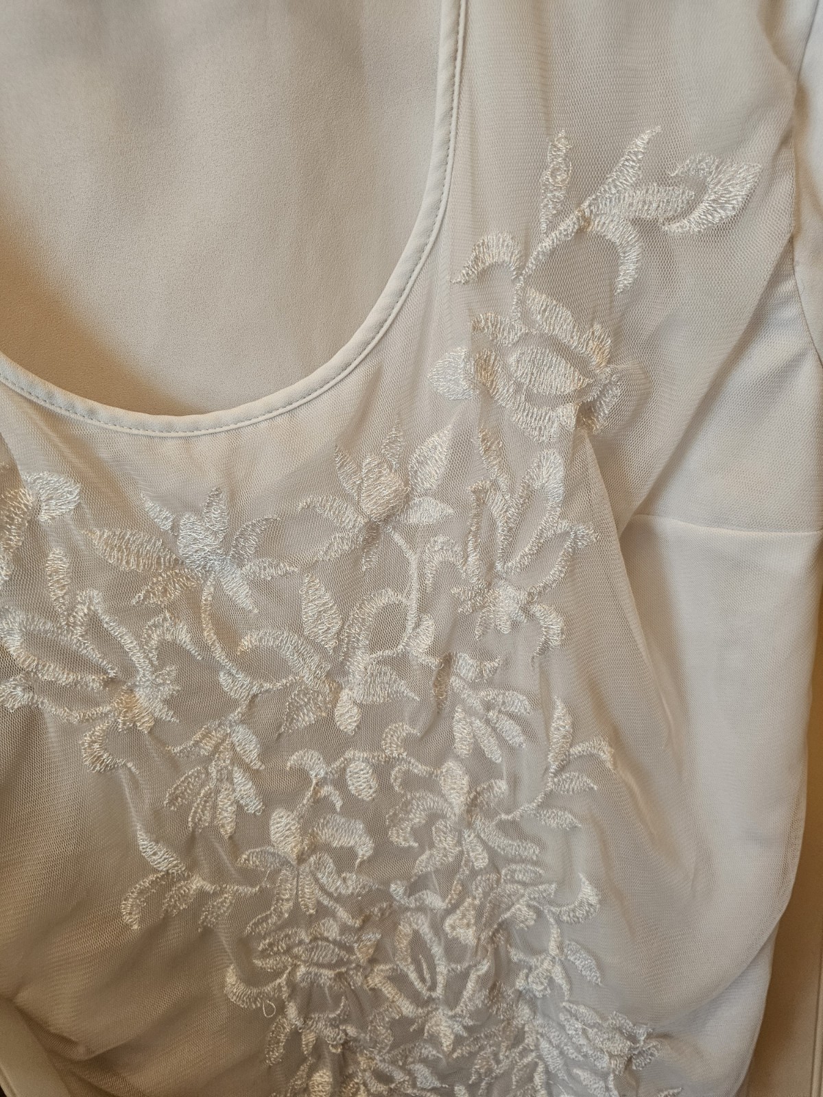 WORTHINGTON WHITE LACE SHEER OVERLAY ON WHITE SLEEVELESS BLOUSE FLORAL WOMENS SM