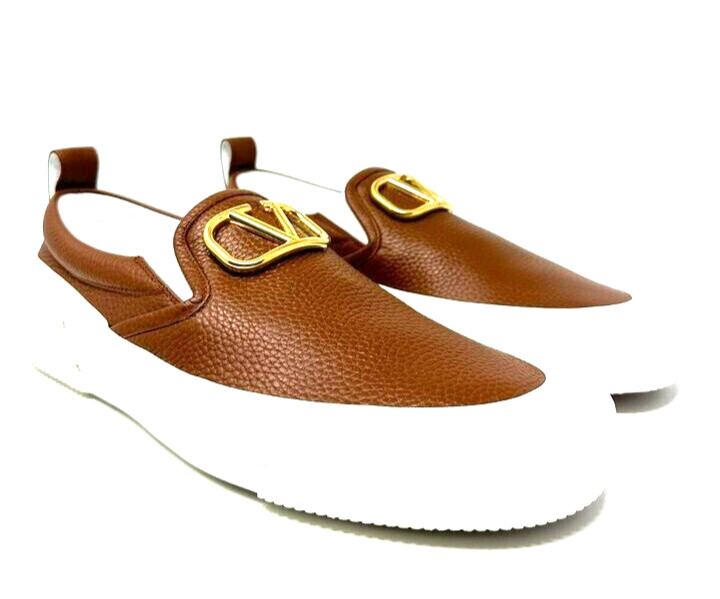 VALENTINO GARAVANI Vlogo Plaque Slip-on Sneakers In Brown – $850 – EU 42 / US 9