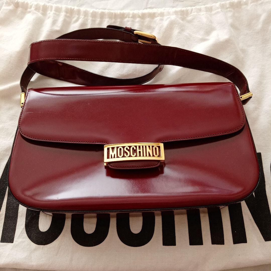 Moschino Redwall Shoulder Bag Leather Clasp Lock Burgundy Small Japan