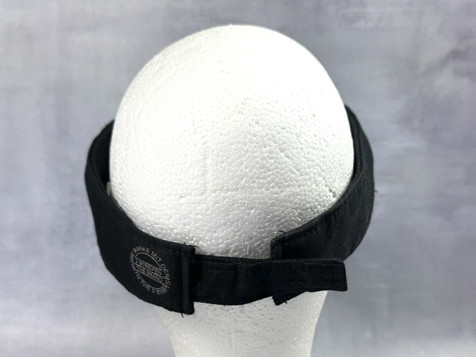 Adidas 3 Stripes Logo Adjustable Black Visor Tennis Golf Hat EUC 0005