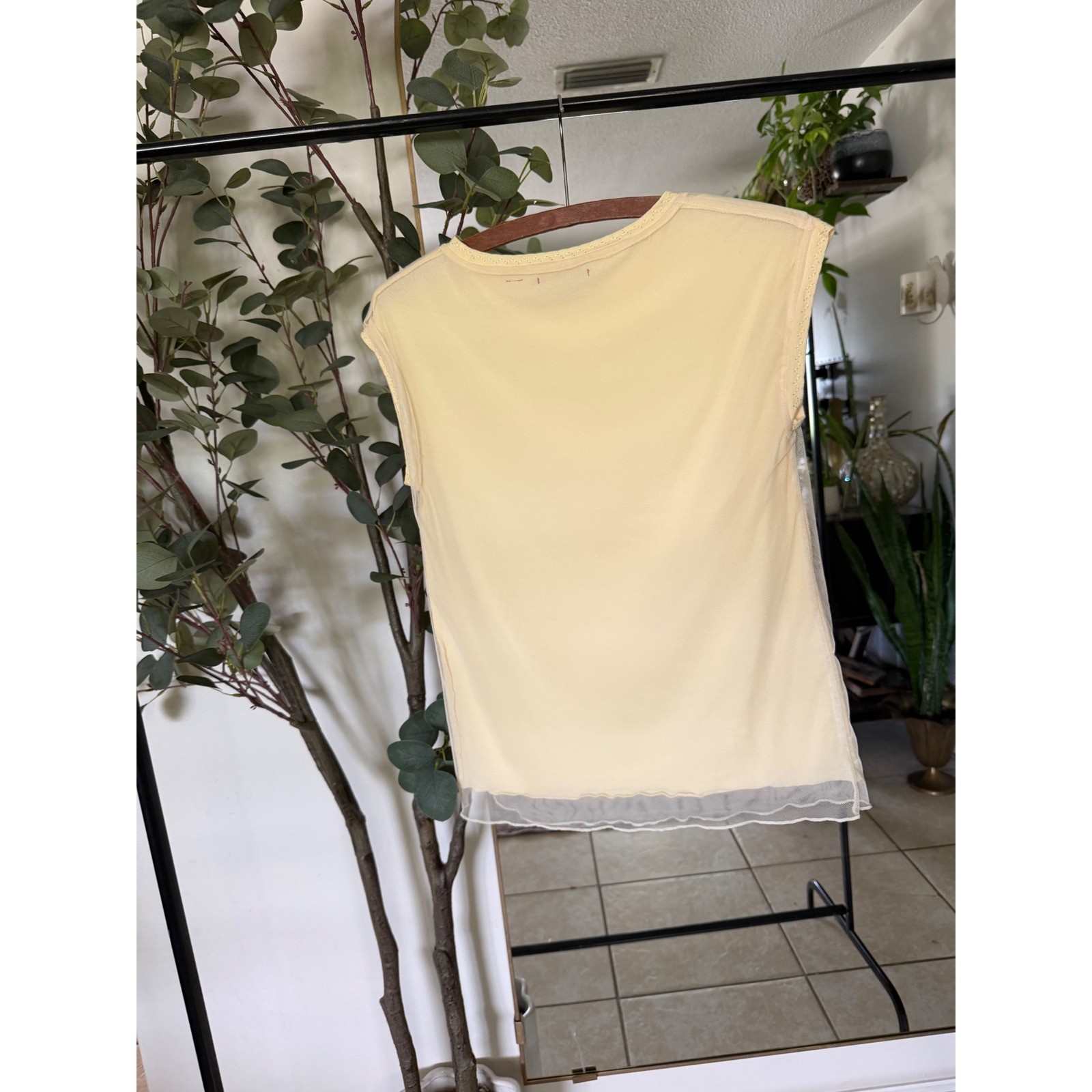 Brazeau Tricot Womens Pale Yellow Tulle Overlay Sleeveless Top Cotton Mesh