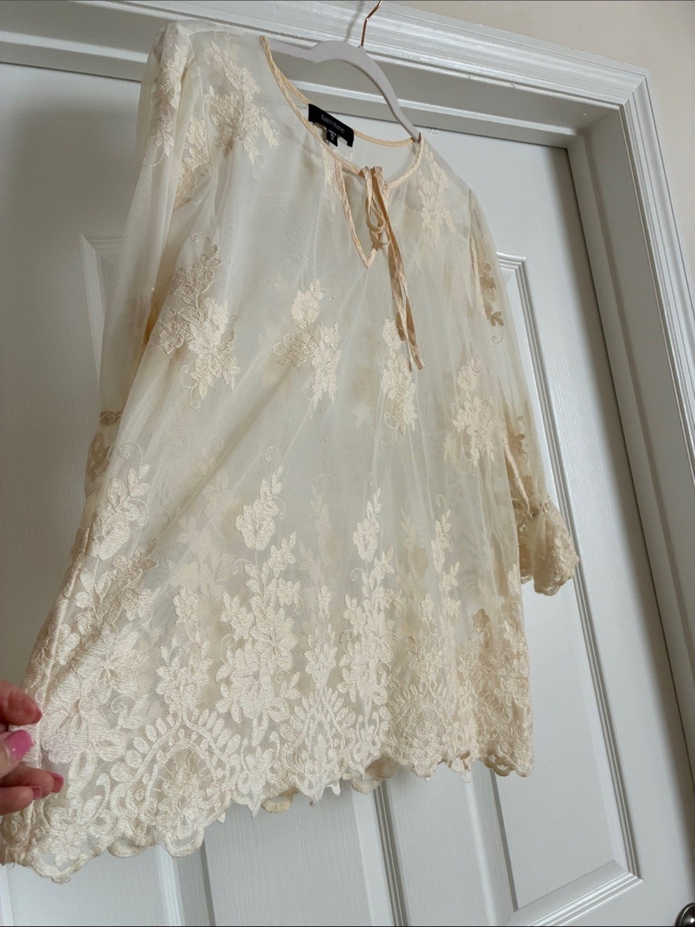 Whimsical Cream Lace Blouse Romantic Feminine Tie Front 3/4 sleeve Size 0X