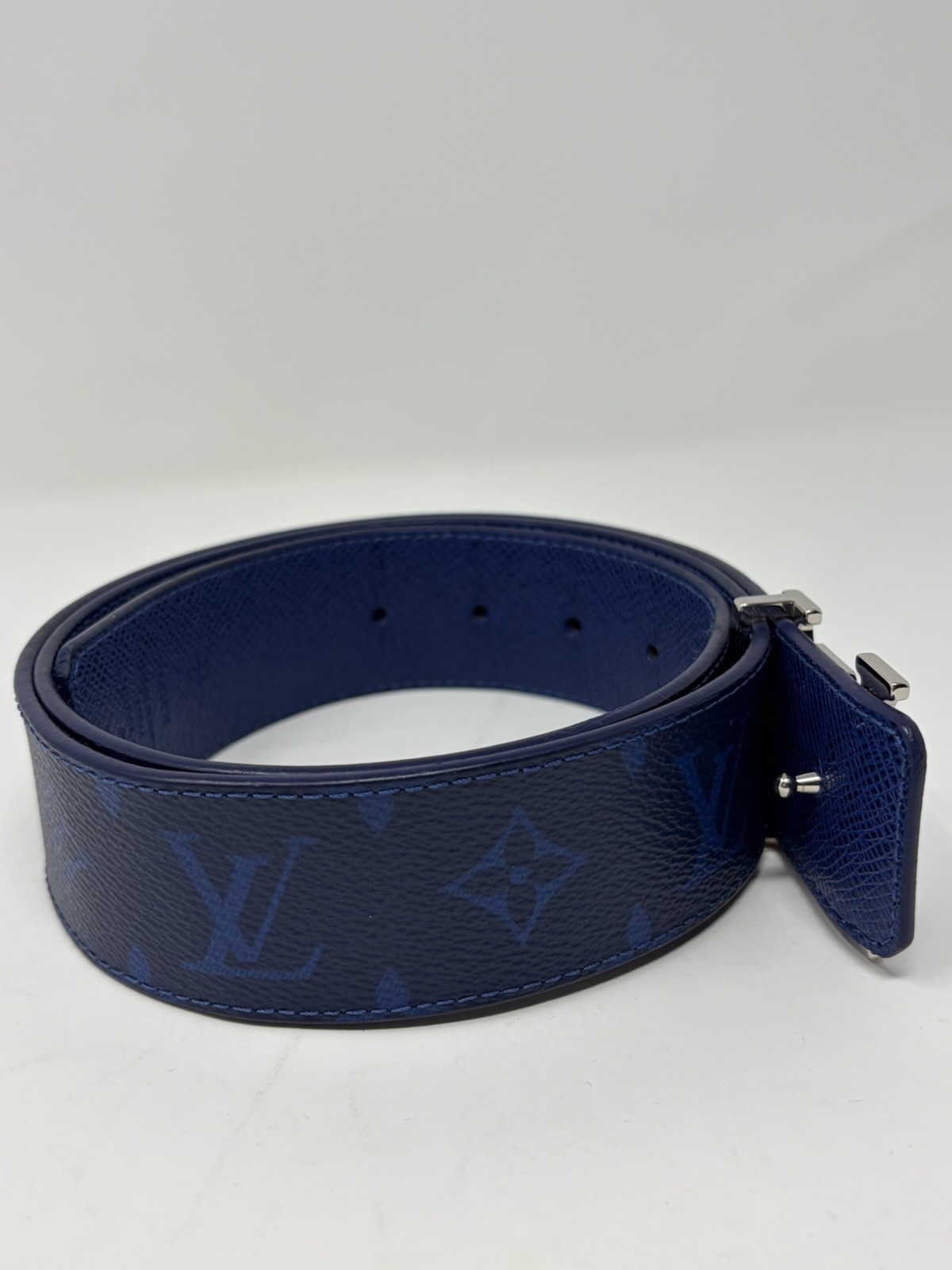 Louis Vuitton LV Initials Taigarama Reversible Belt M0159T Cobalt Blue 90/36
