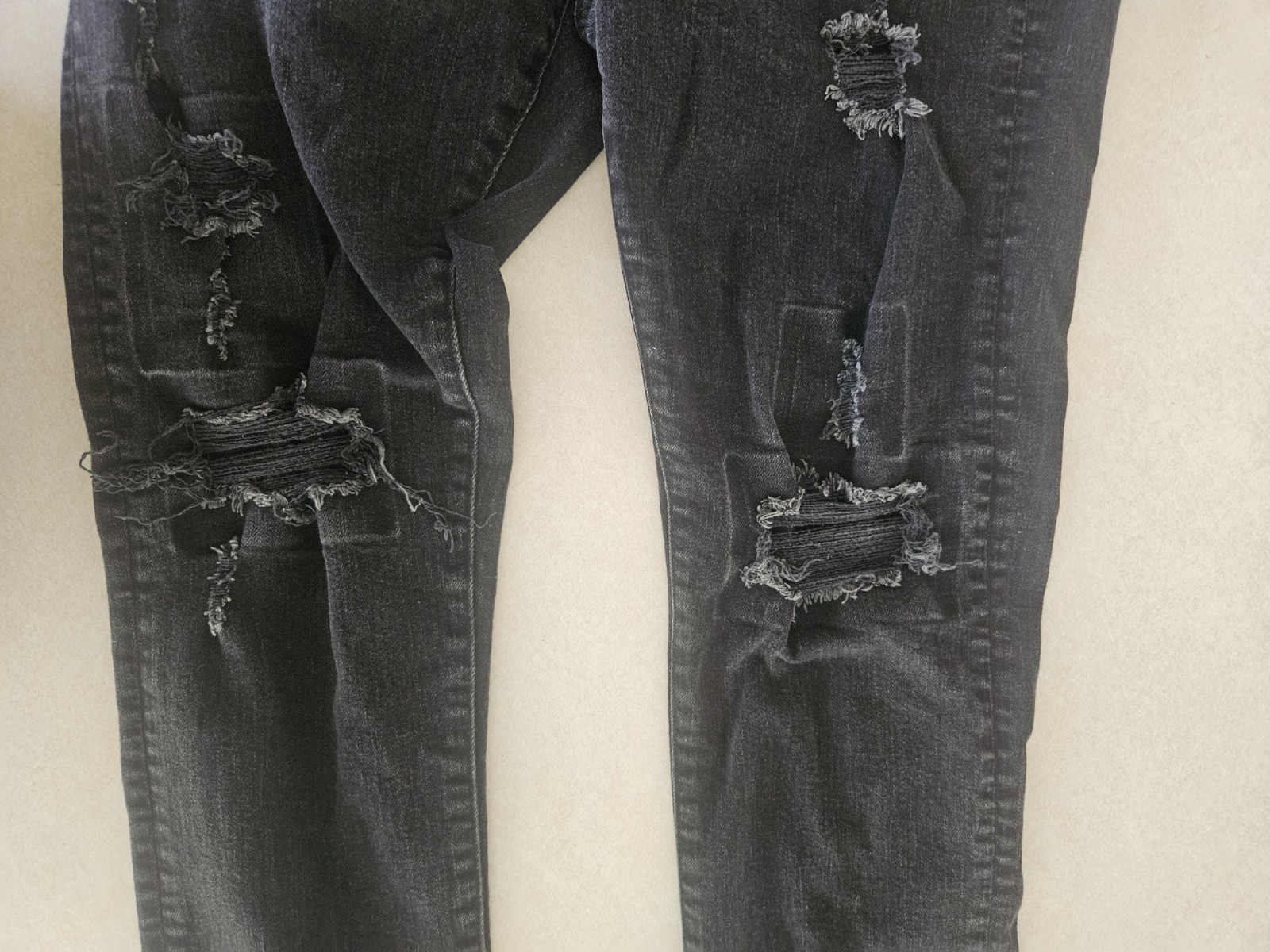 Men’s American Eagle Jeans 34×30 Black AirFlex+ Distressed Ripped Stretch Denim