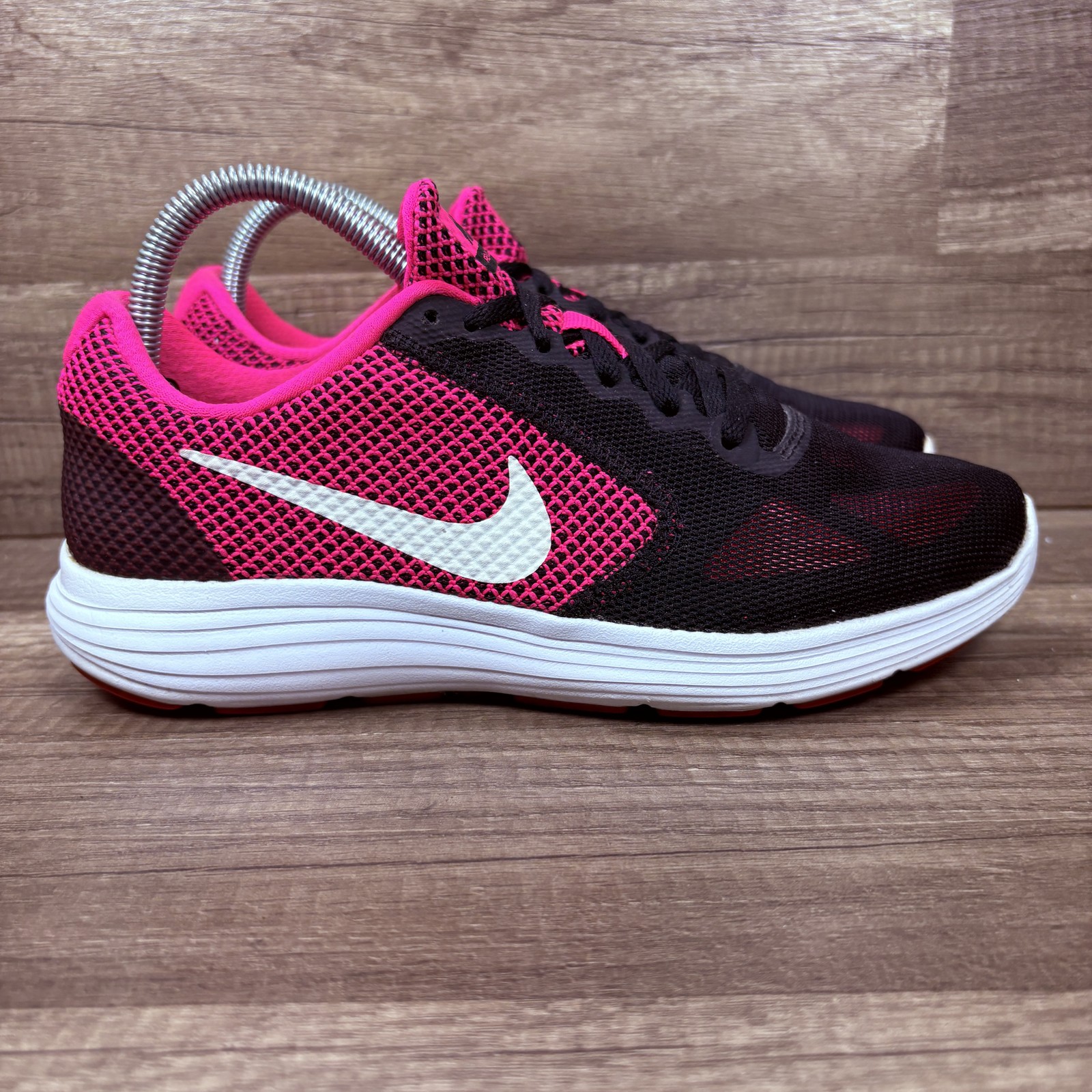 Nike Revolution 3 Black Pink Womens US Size 8 EUR 39 819303-600 Running Shoes