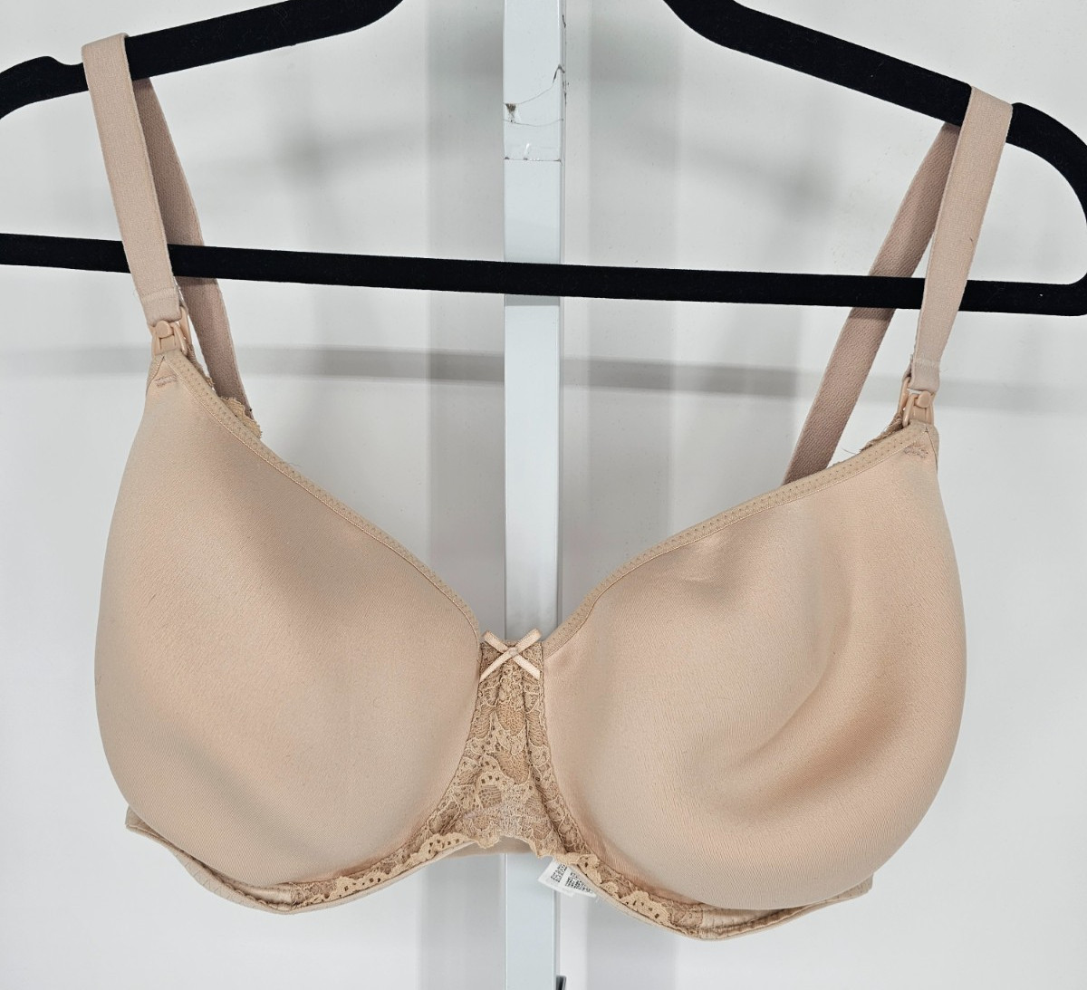 Wacoal Maternity Nursing Bra Style 859221 in Beige Size 36G