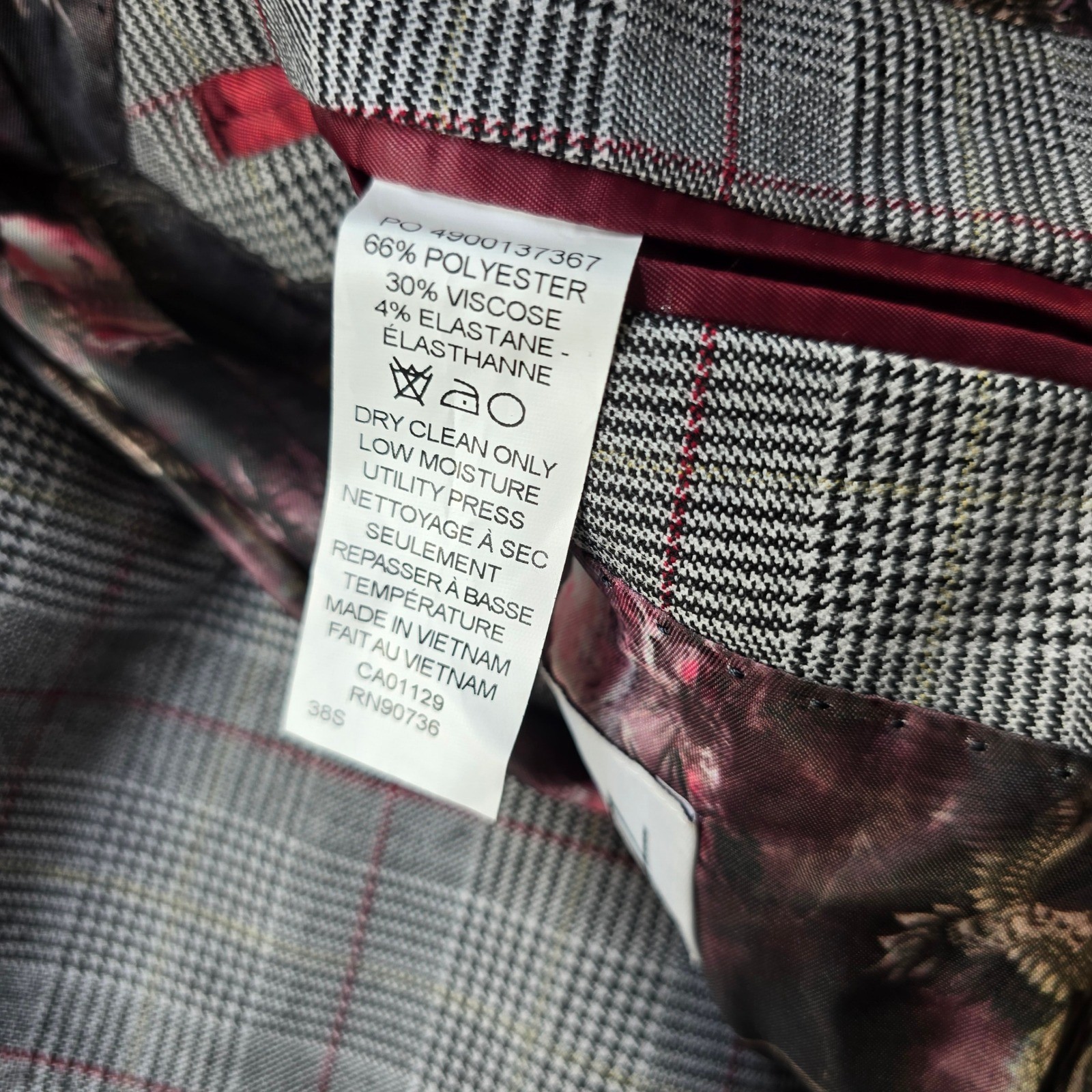 Tayion Montee Holland Sport Coat Mens 38S 38 Plaid Black Red White Blazer NEW