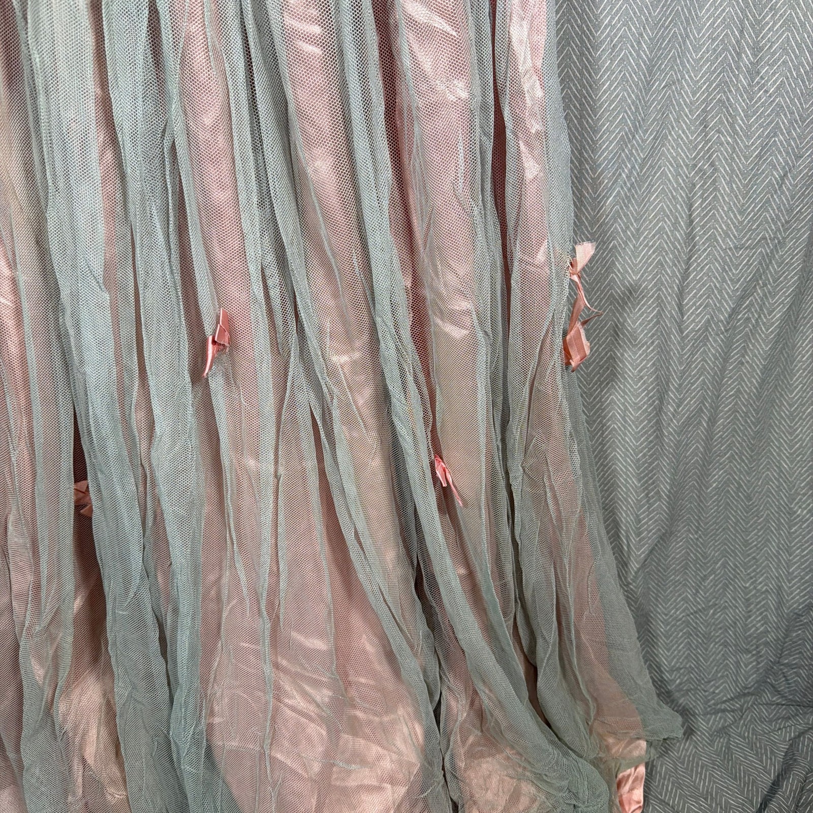 Vintage 1940s Early 50s Rose Pink Satin Dress Gown With Tulle Skirt – ,