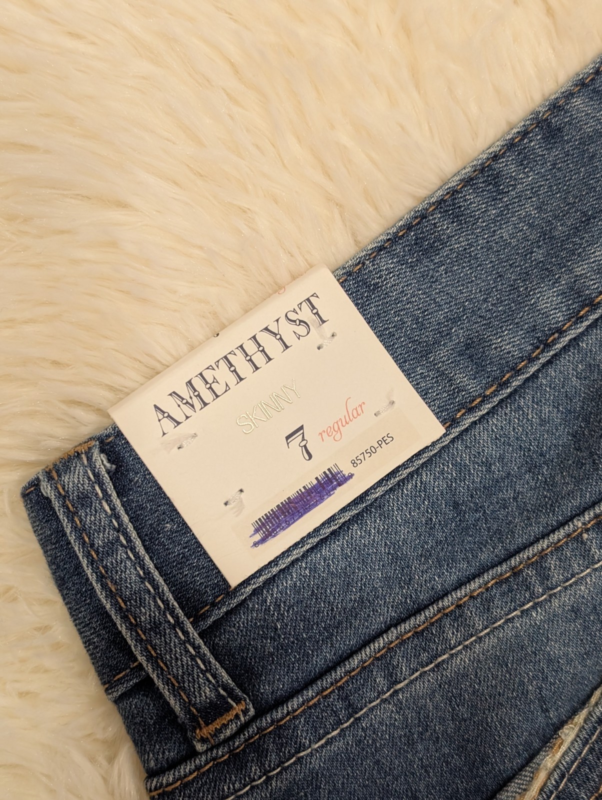 Amethyst Jean Skinny Regular Size 7 Women’s